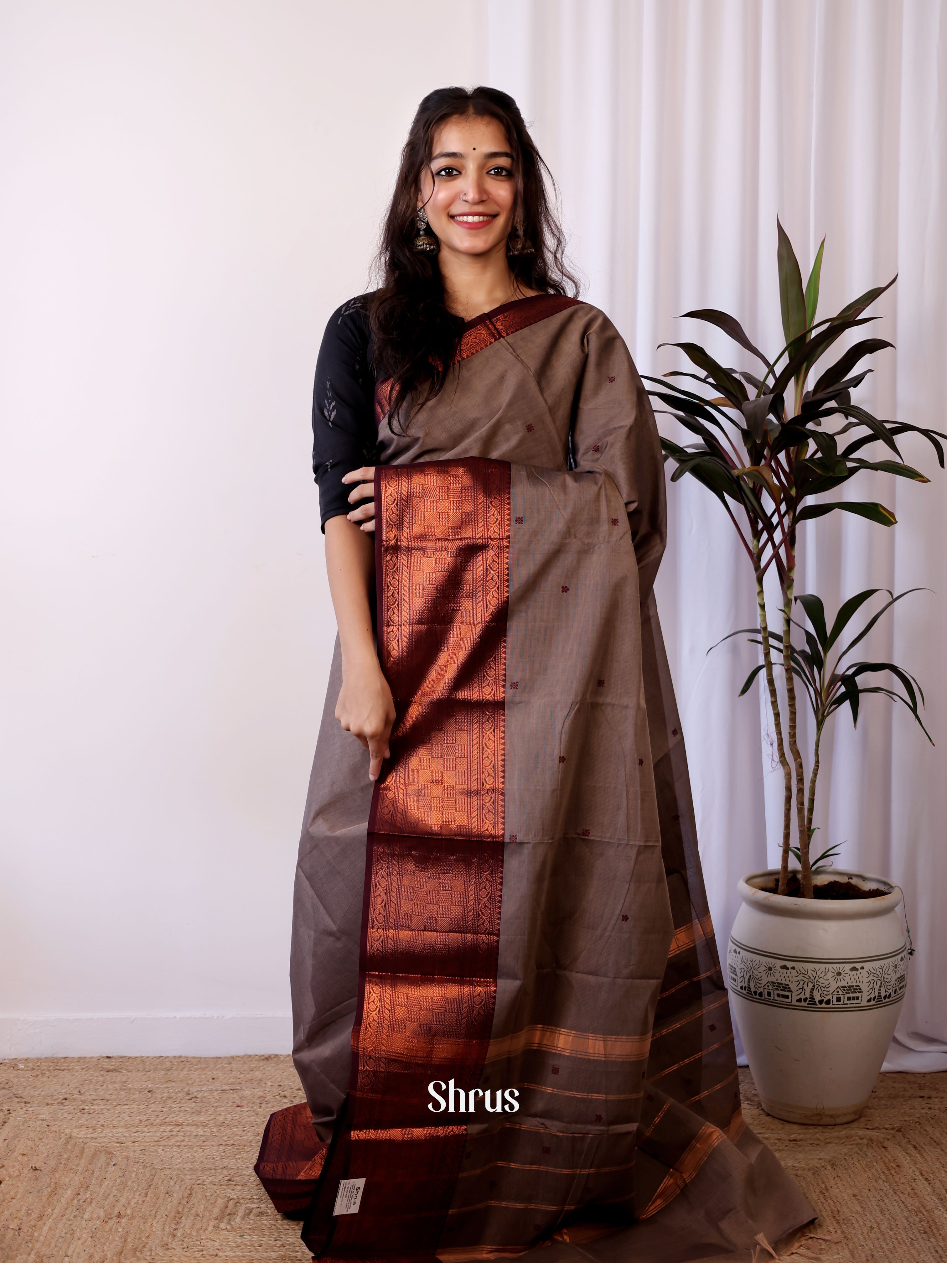 Grey & Brown- Chettinad Cotton Saree - Shop on Shrus.com