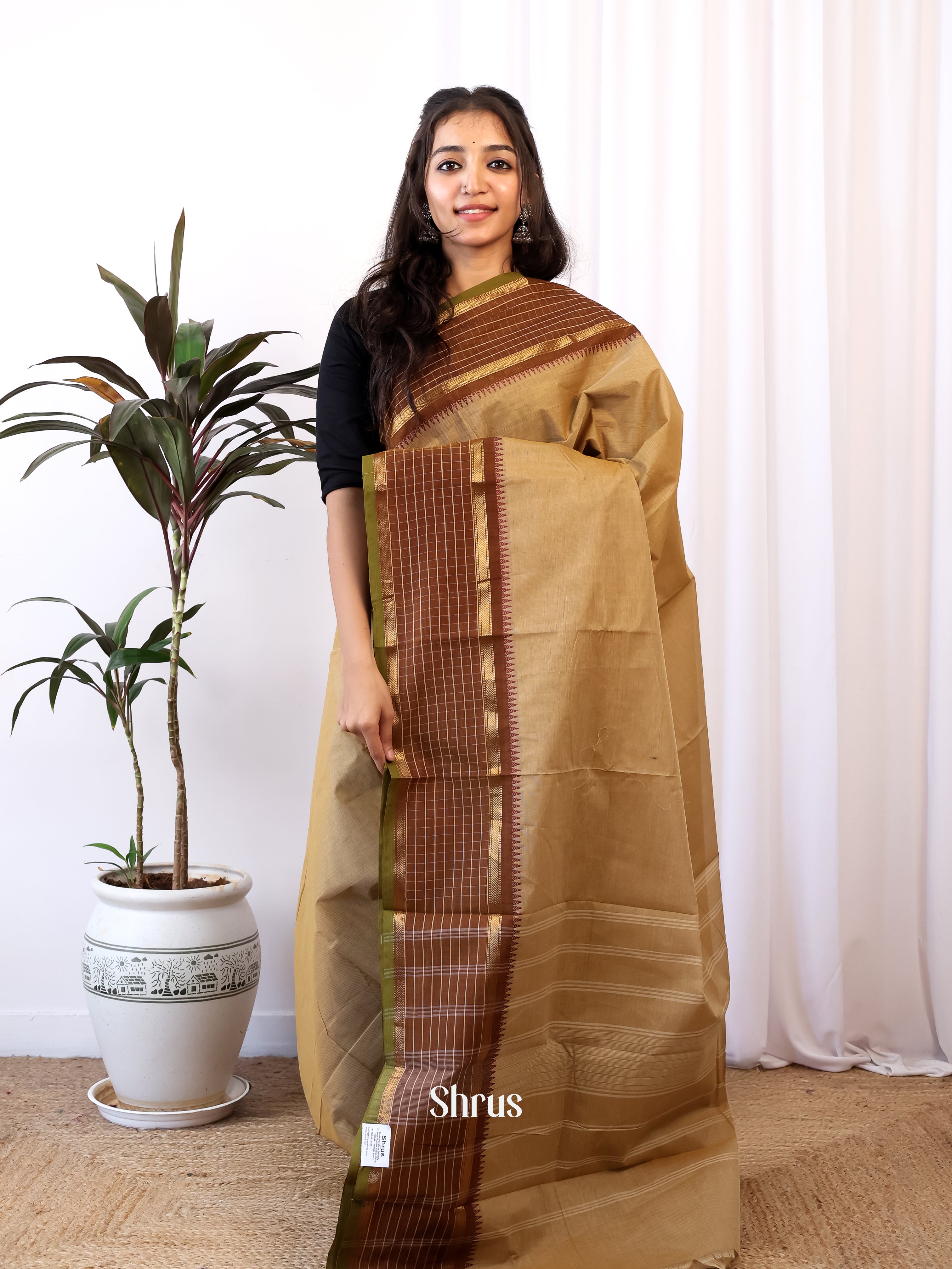 Lite Brown& Brown - Chettinad Cotton Saree - Shop on Shrus.com