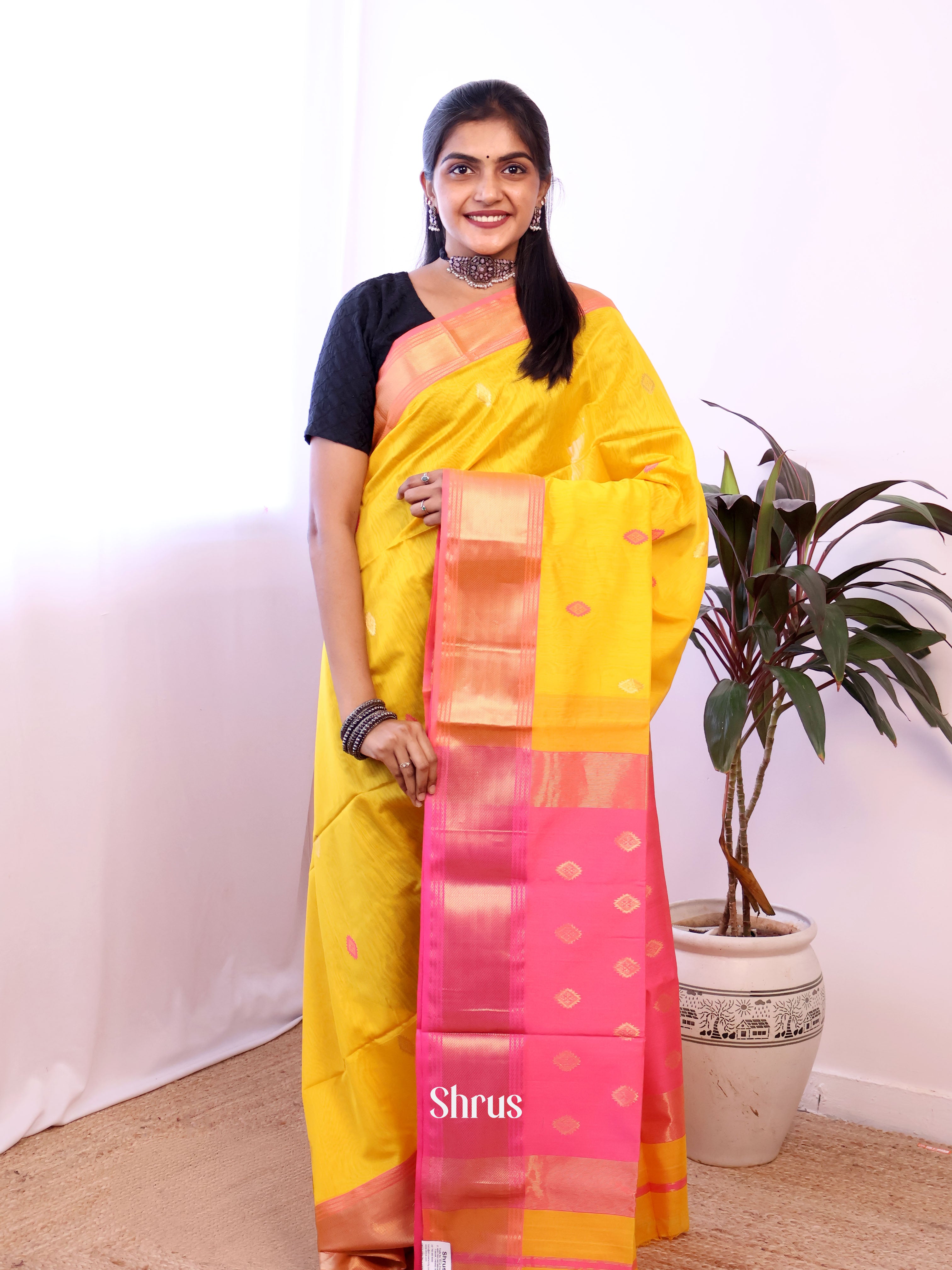 Yellow & Pink- Maheshwari silkcotton Saree - Shop on Shrus.com