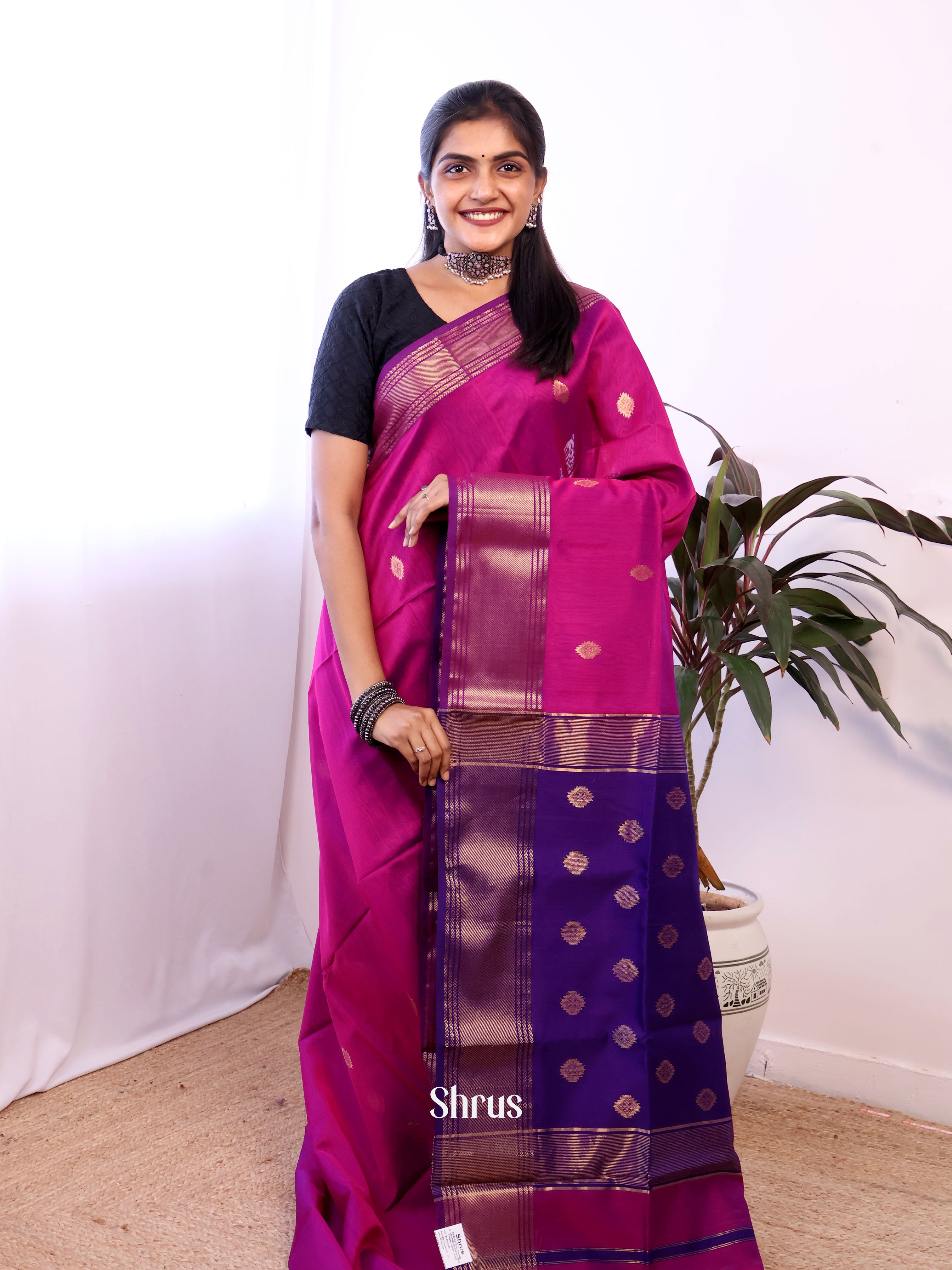Majenta & Violet - Maheshwari silkcotton Saree - Shop on Shrus.com