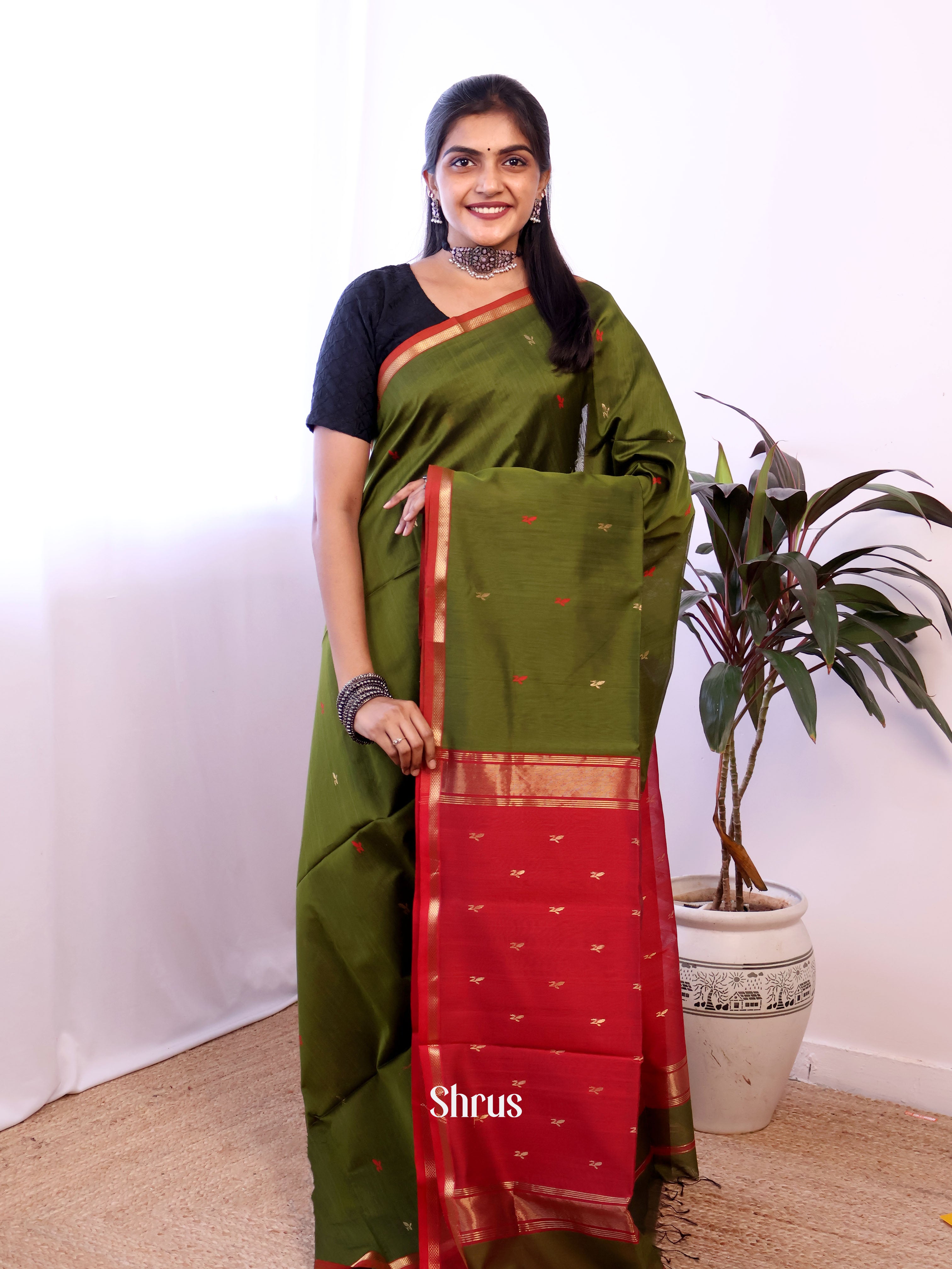 Green & Red - Maheshwari silkcotton Saree - Shop on Shrus.com