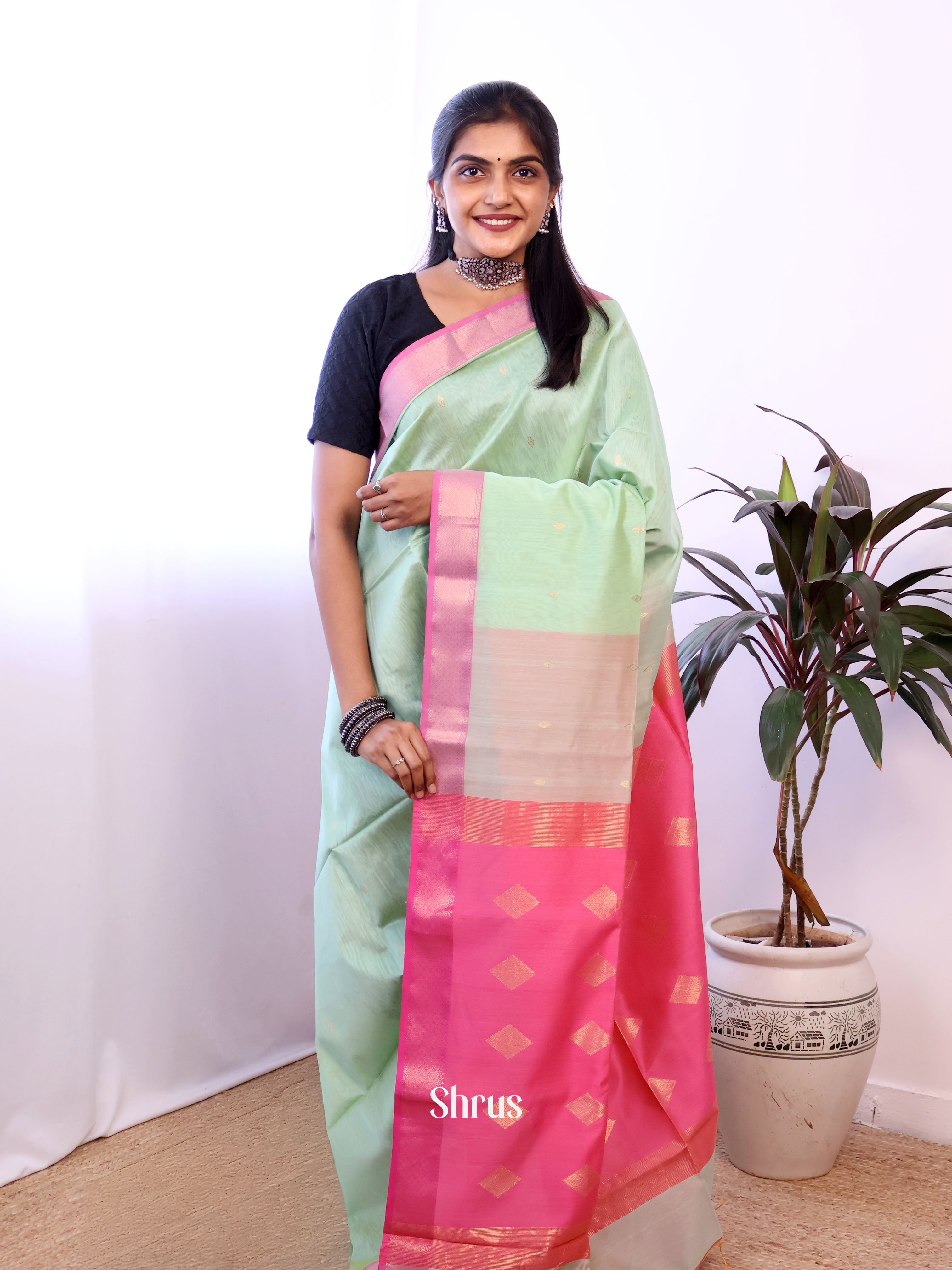 Pastel Green & Pink - Maheshwari silkcotton Saree - Shop on Shrus.com