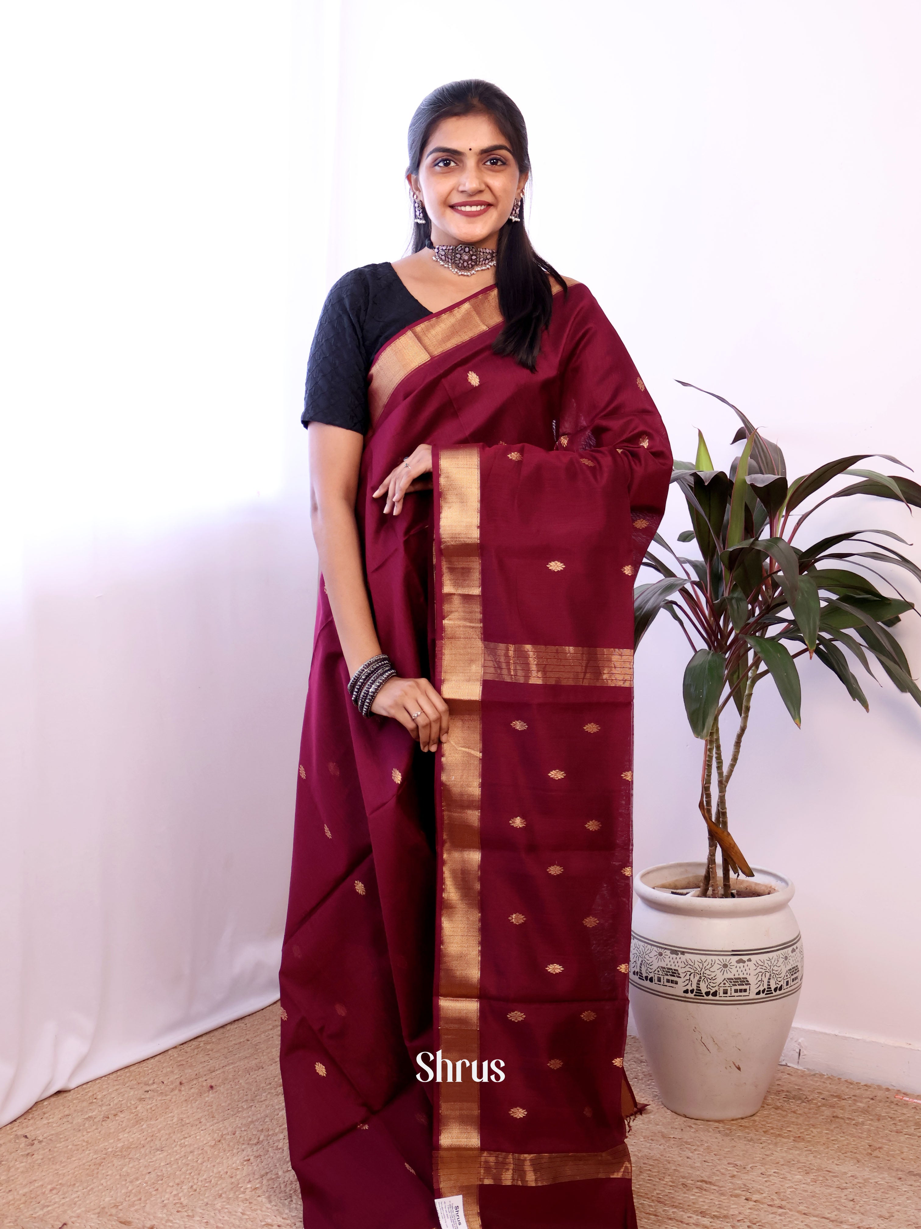 Maroon - Maheshwari silkcotton Sareev - Shop on Shrus.com