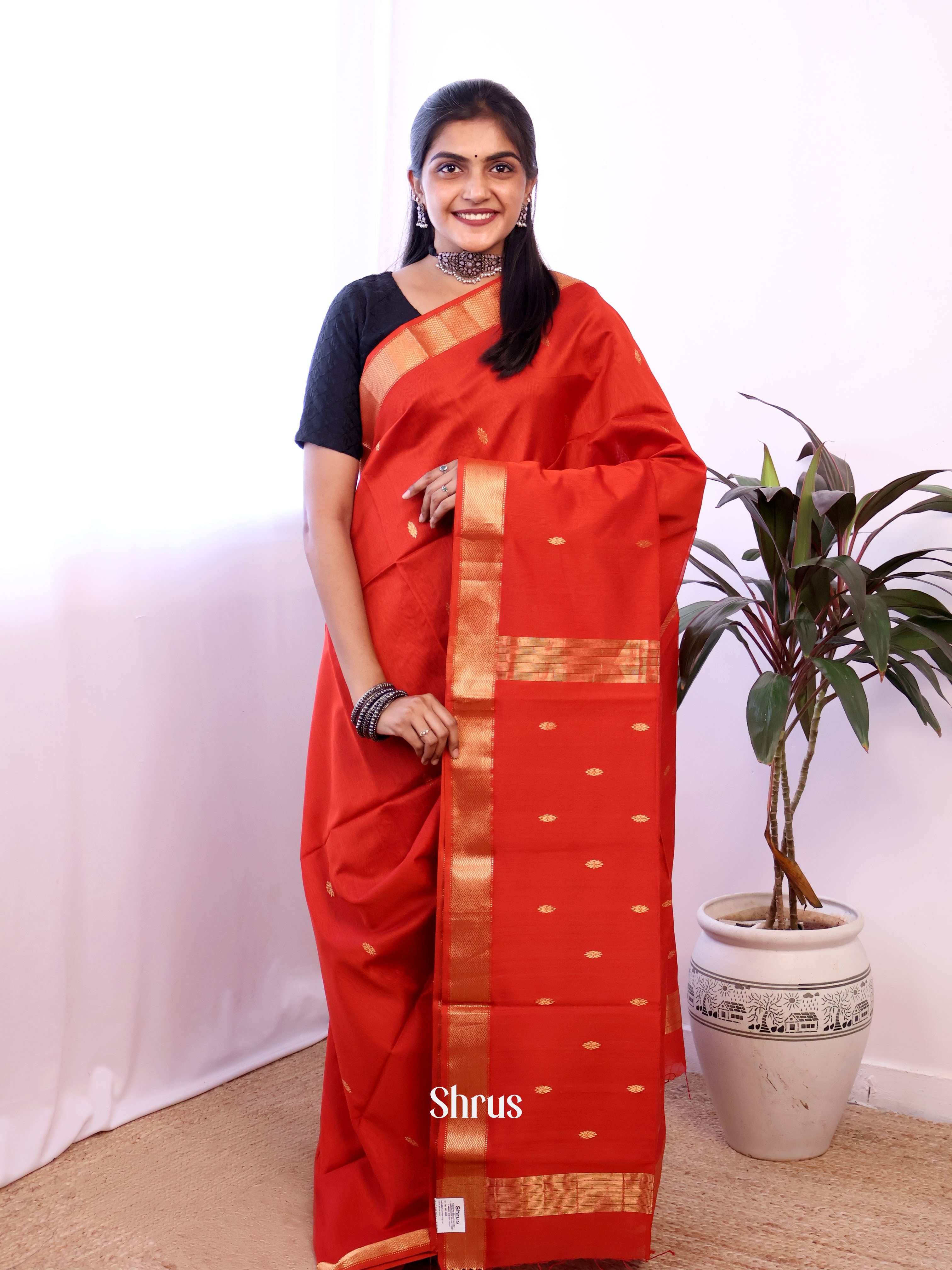 Red - Maheshwari silkcotton Saree - Shop on Shrus.com
