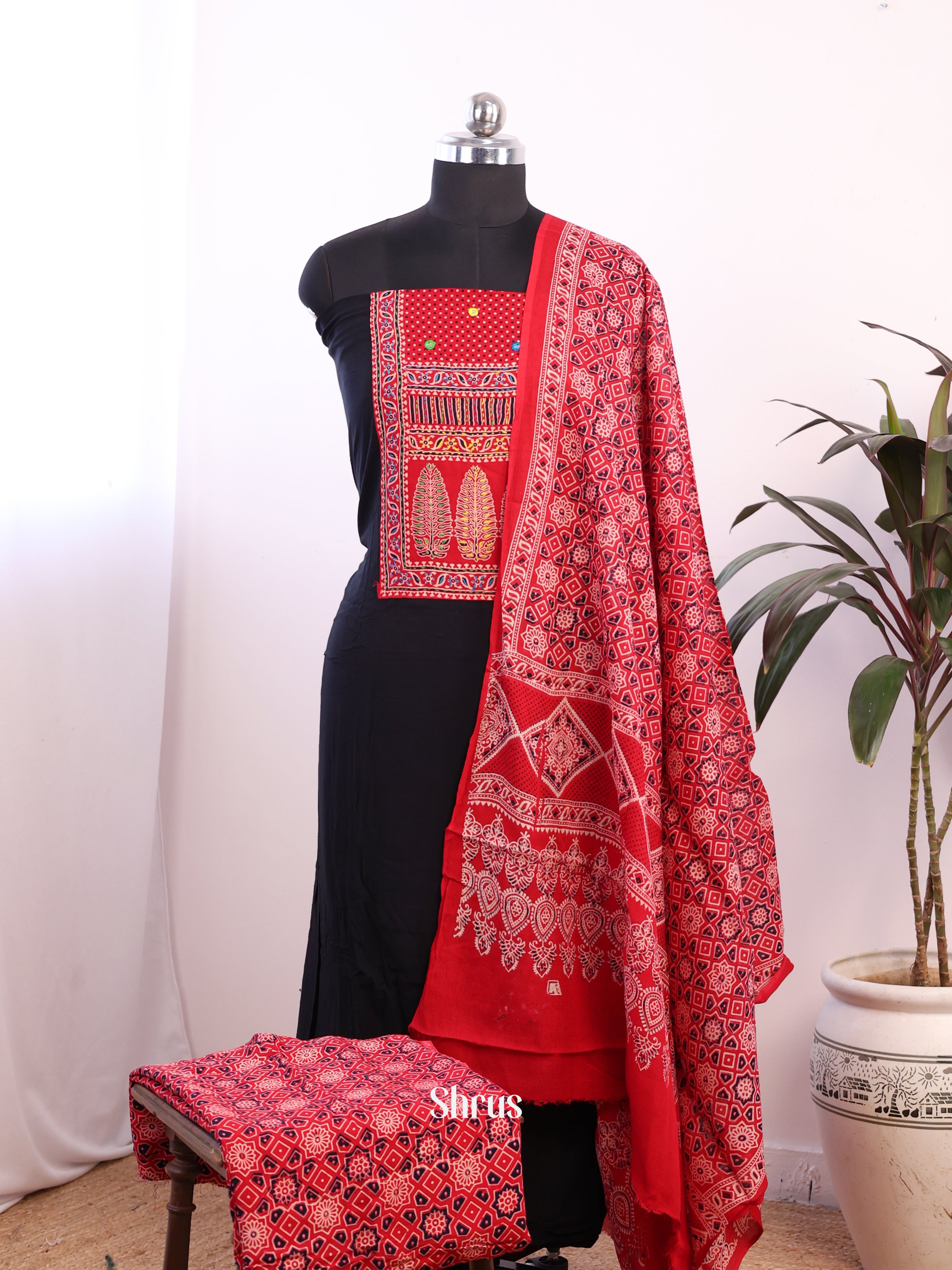 CJS07004 - Ajrakh Salwar - Shop on Shrus.com
