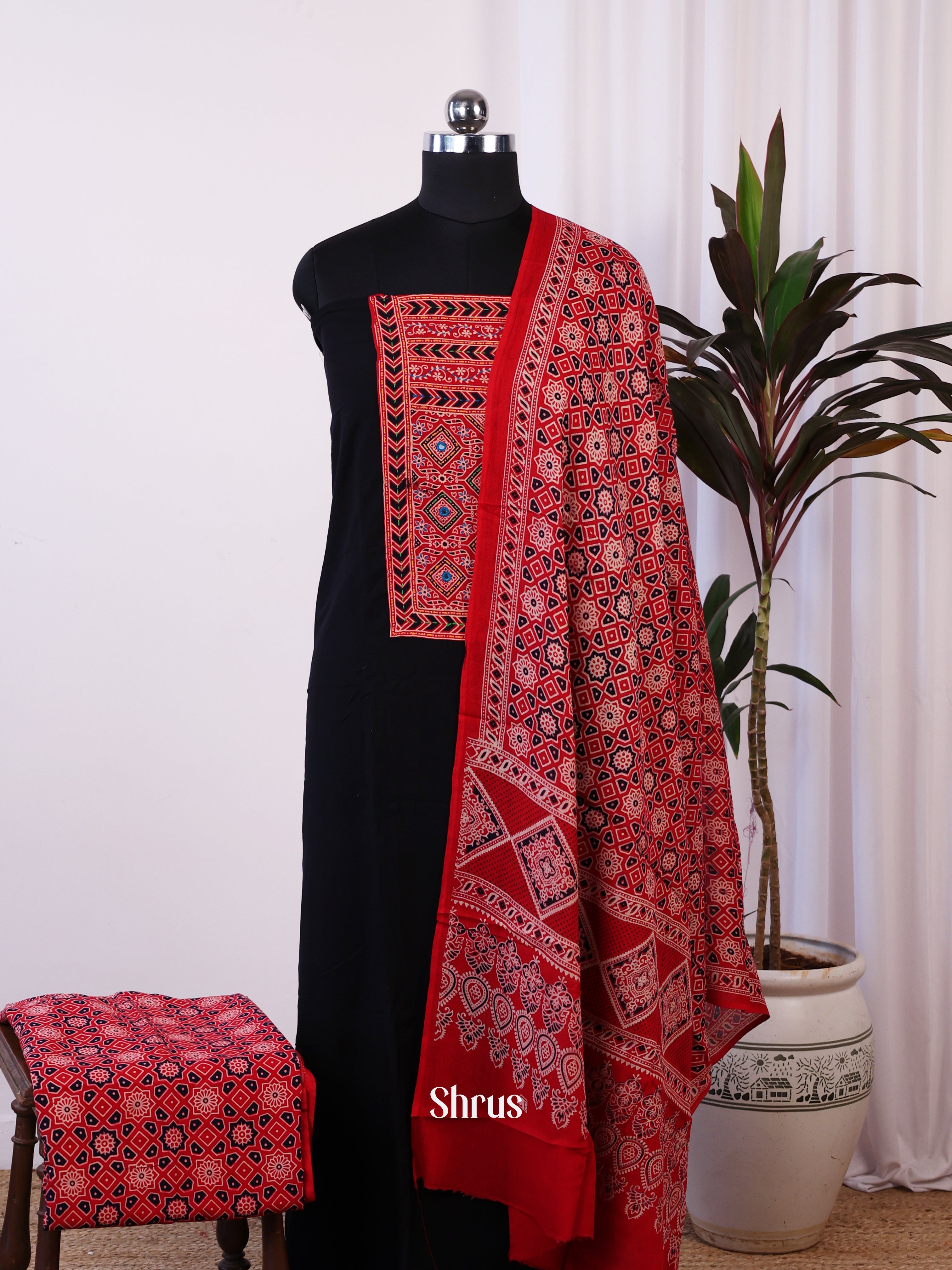 CJS07139 - Ajrakh Salwar - Shop on Shrus.com