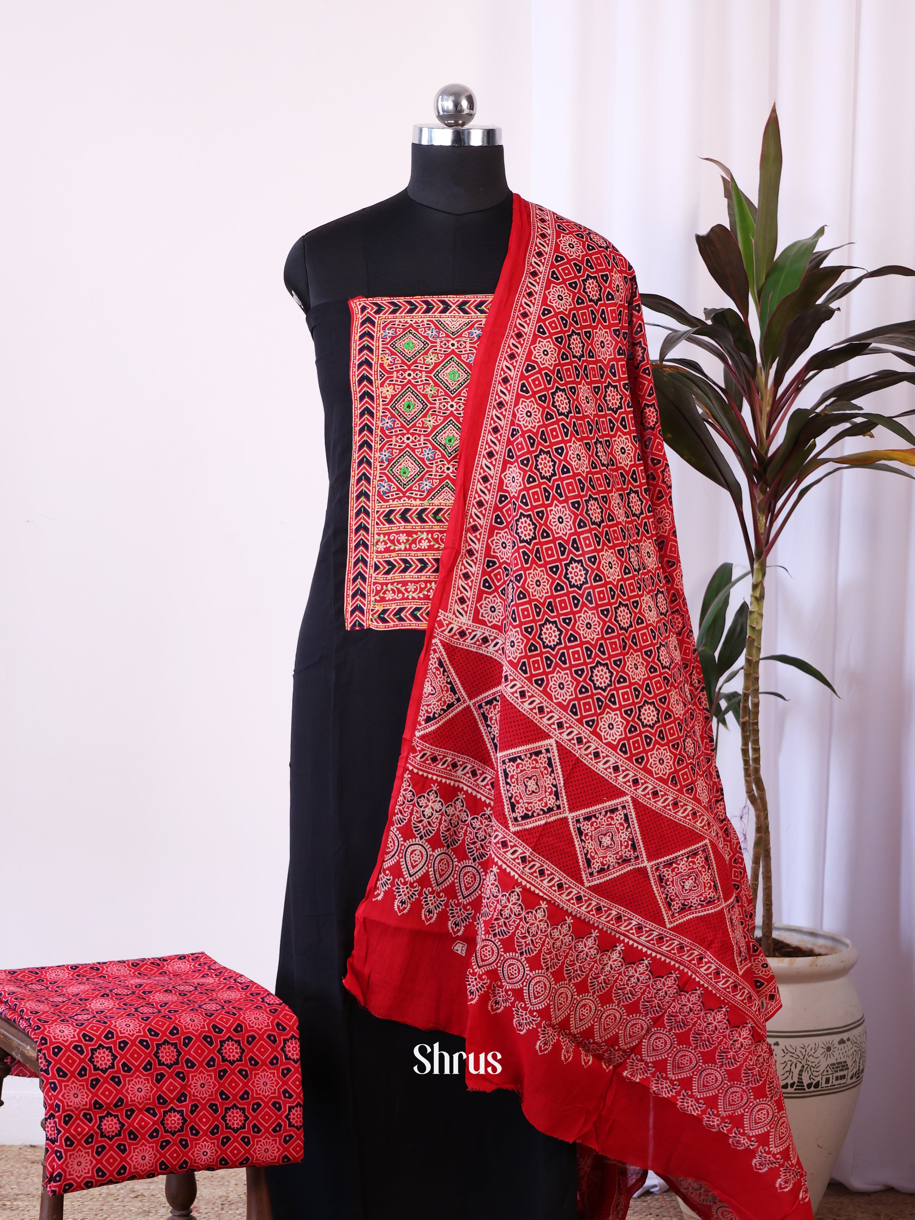 CJS07140 - Ajrakh Salwar - Shop on Shrus.com