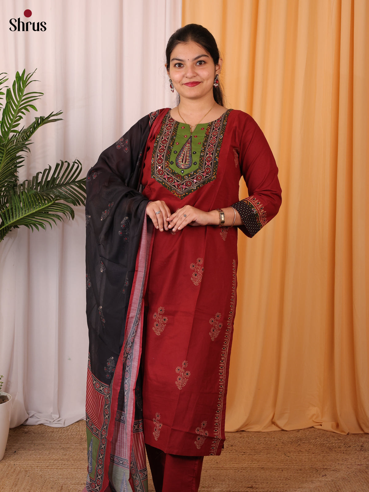 CJS08056 - Readymade Suits - Shop on Shrus.com