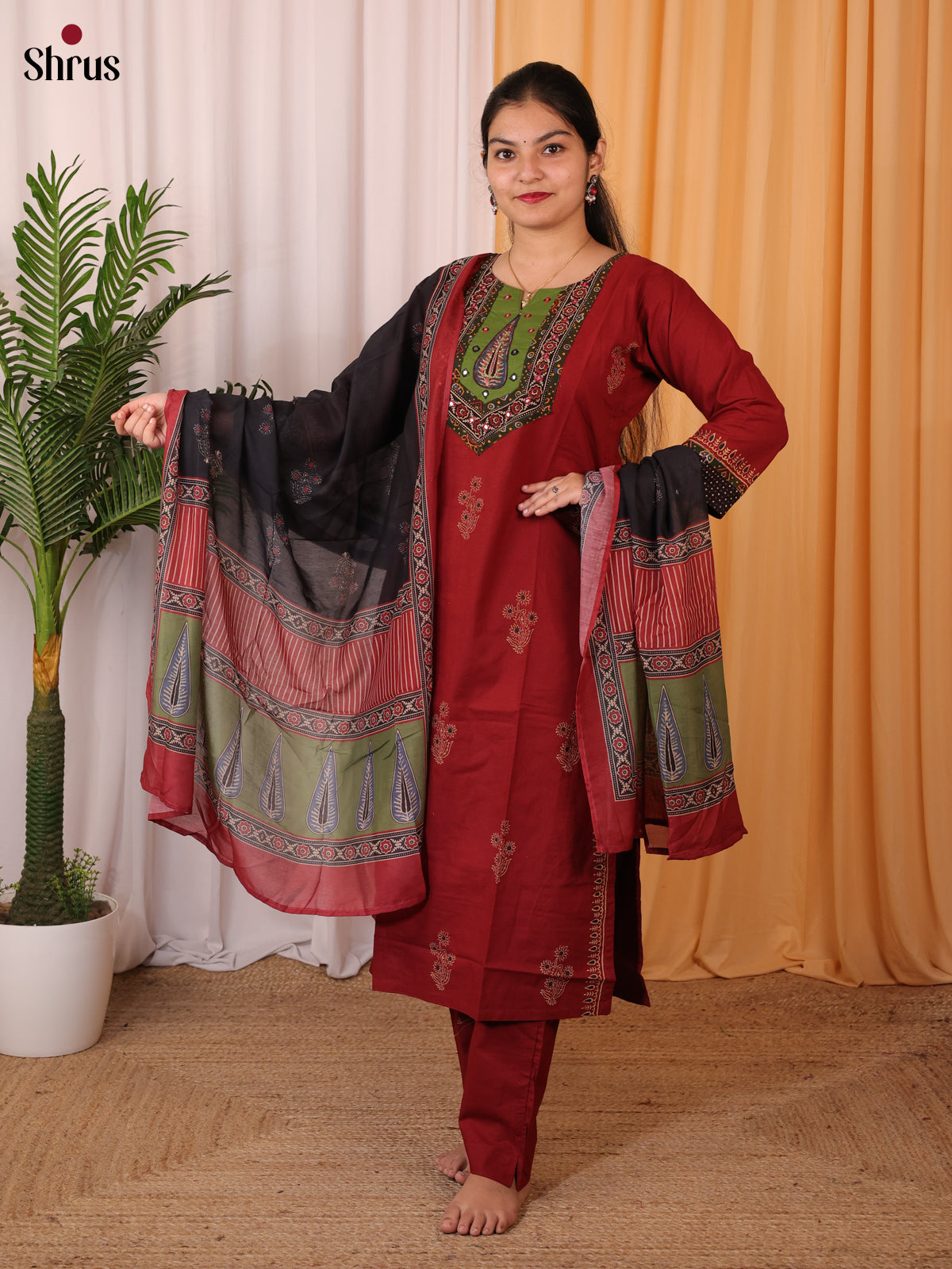 CJS08056 - Readymade Suits - Shop on Shrus.com