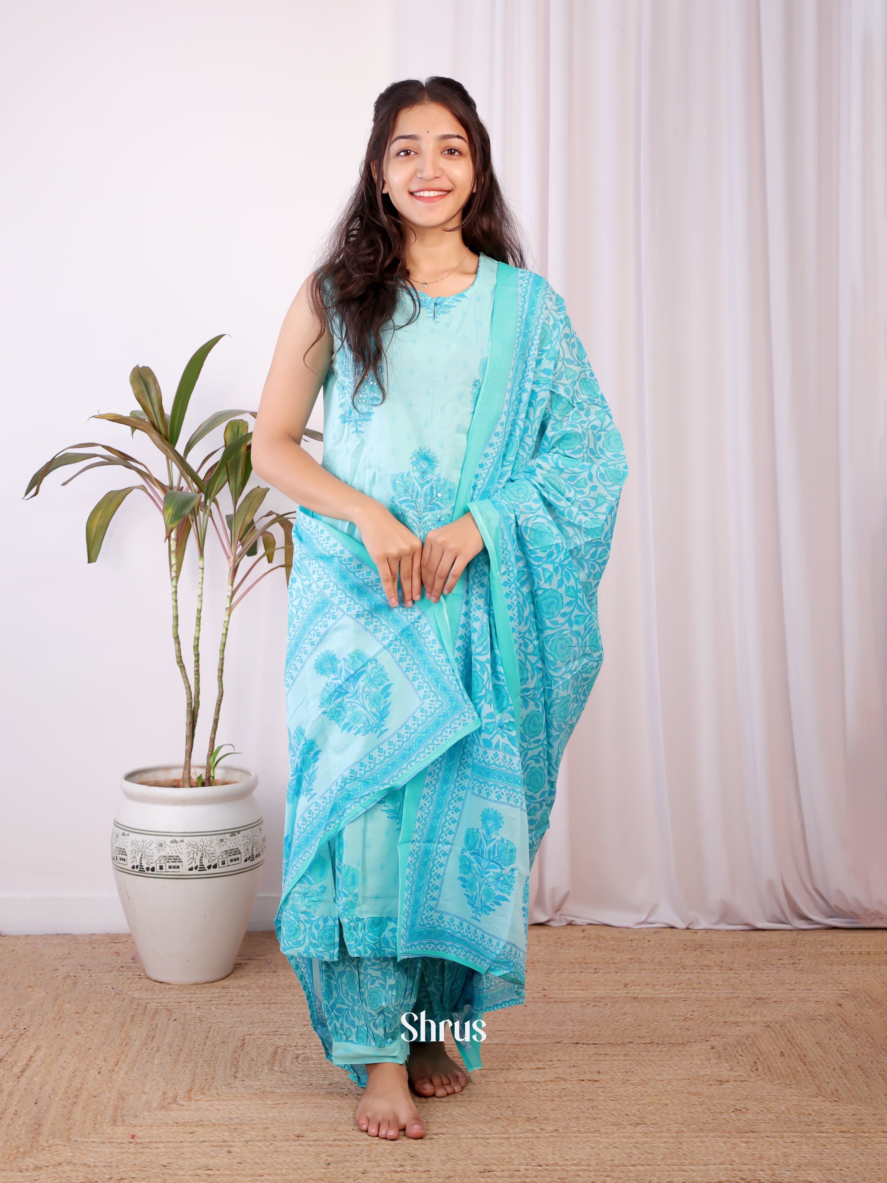 CJS08076 - Readymade Suits - Shop on Shrus.com