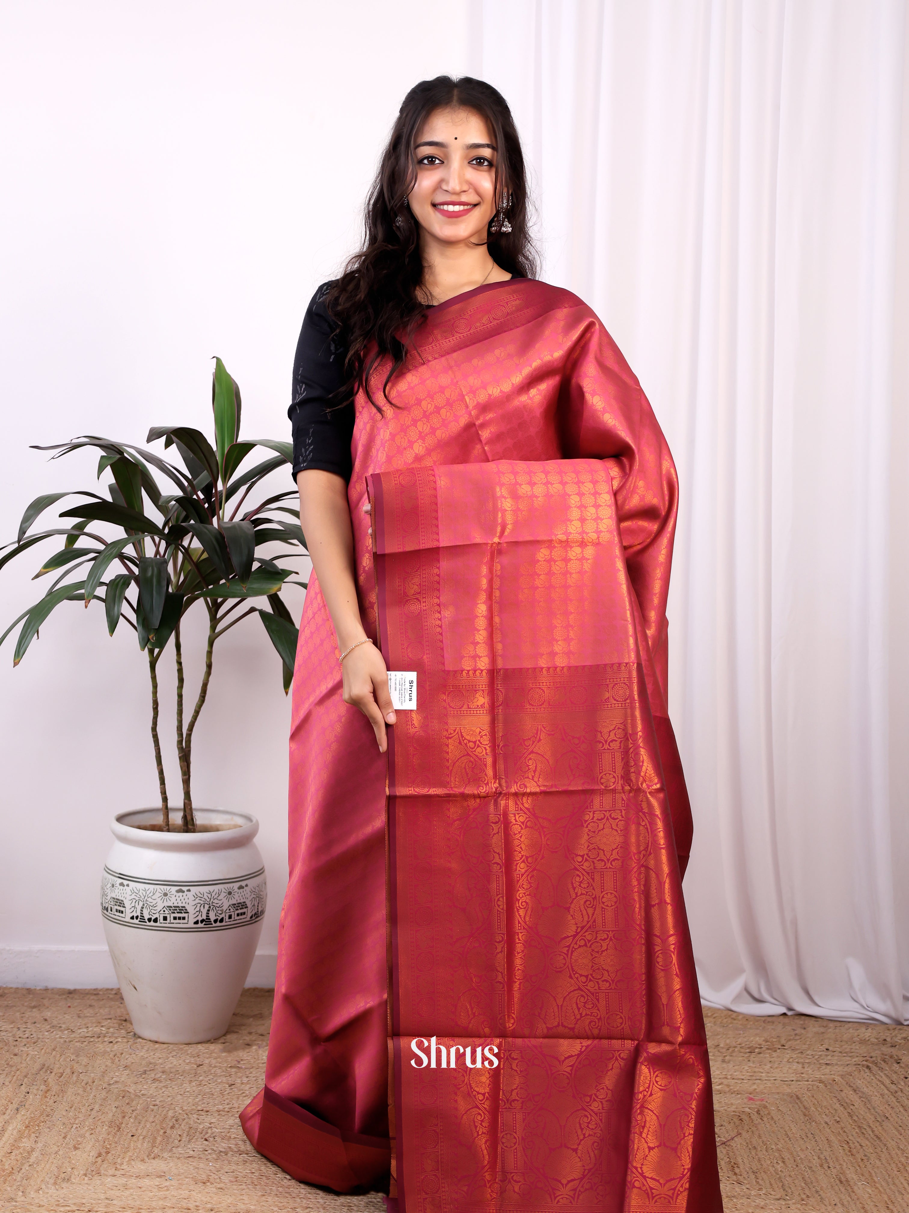 Red -Semi Kanchipuram - Shop on Shrus.com