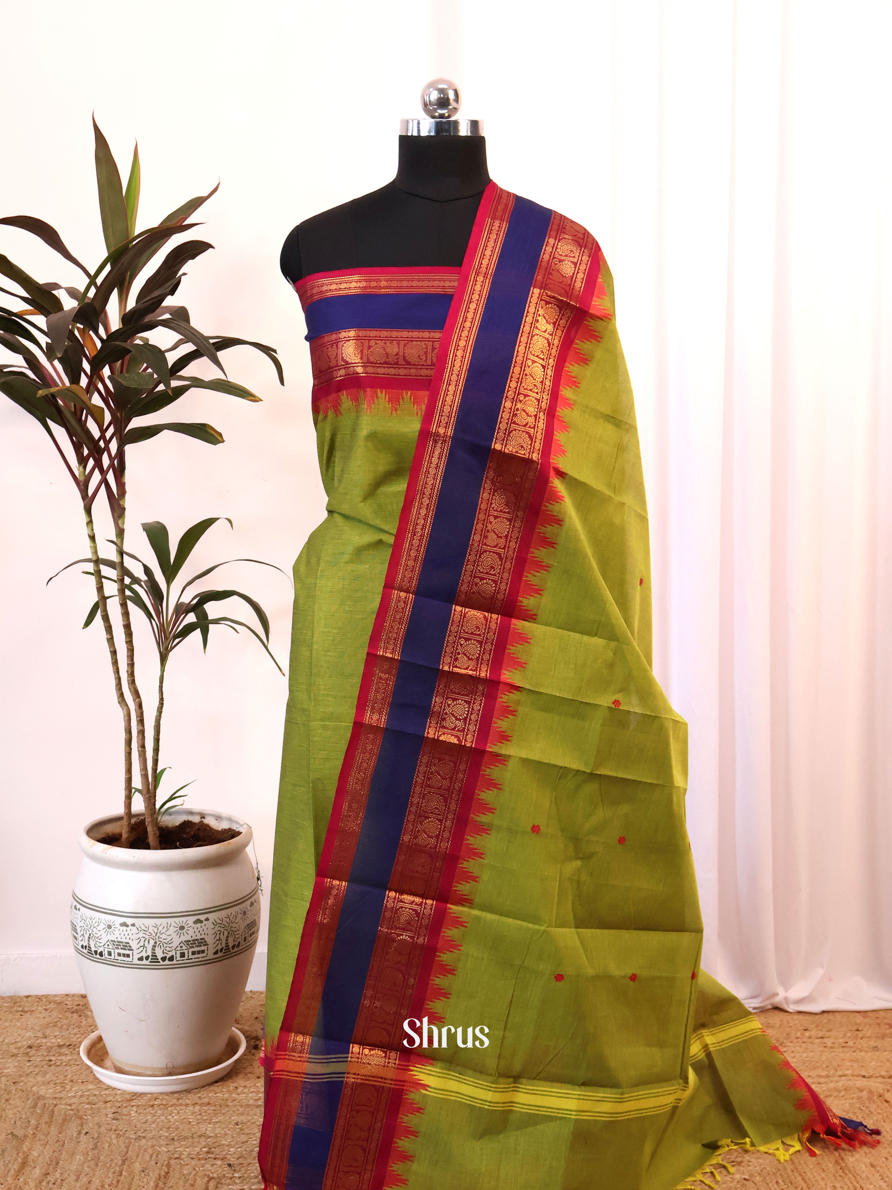 Green & Red - chettinad top & dupatta combo - Shop on Shrus.com