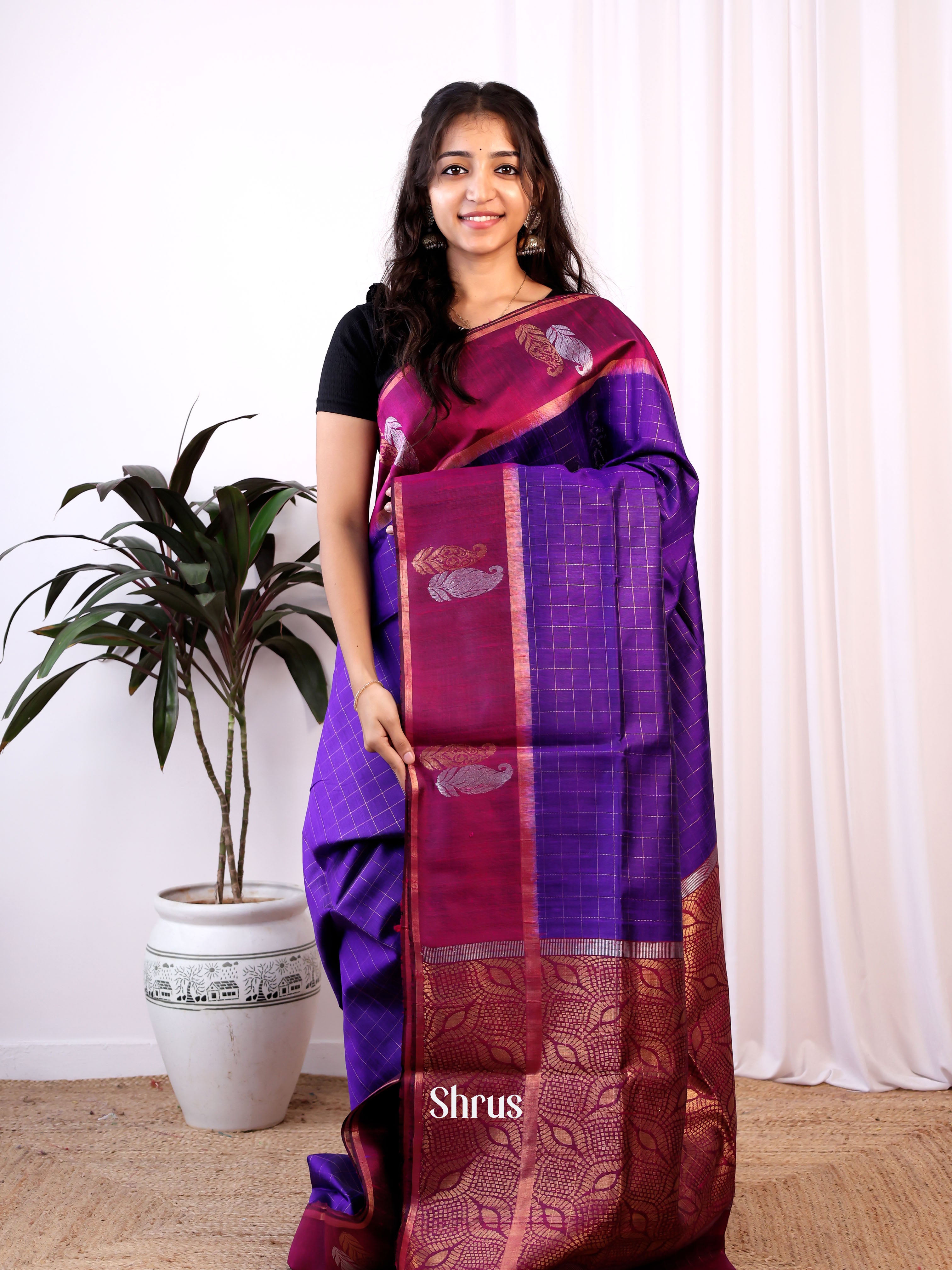 Violet & Majenta- Raw Silk Saree - Shop on Shrus.com
