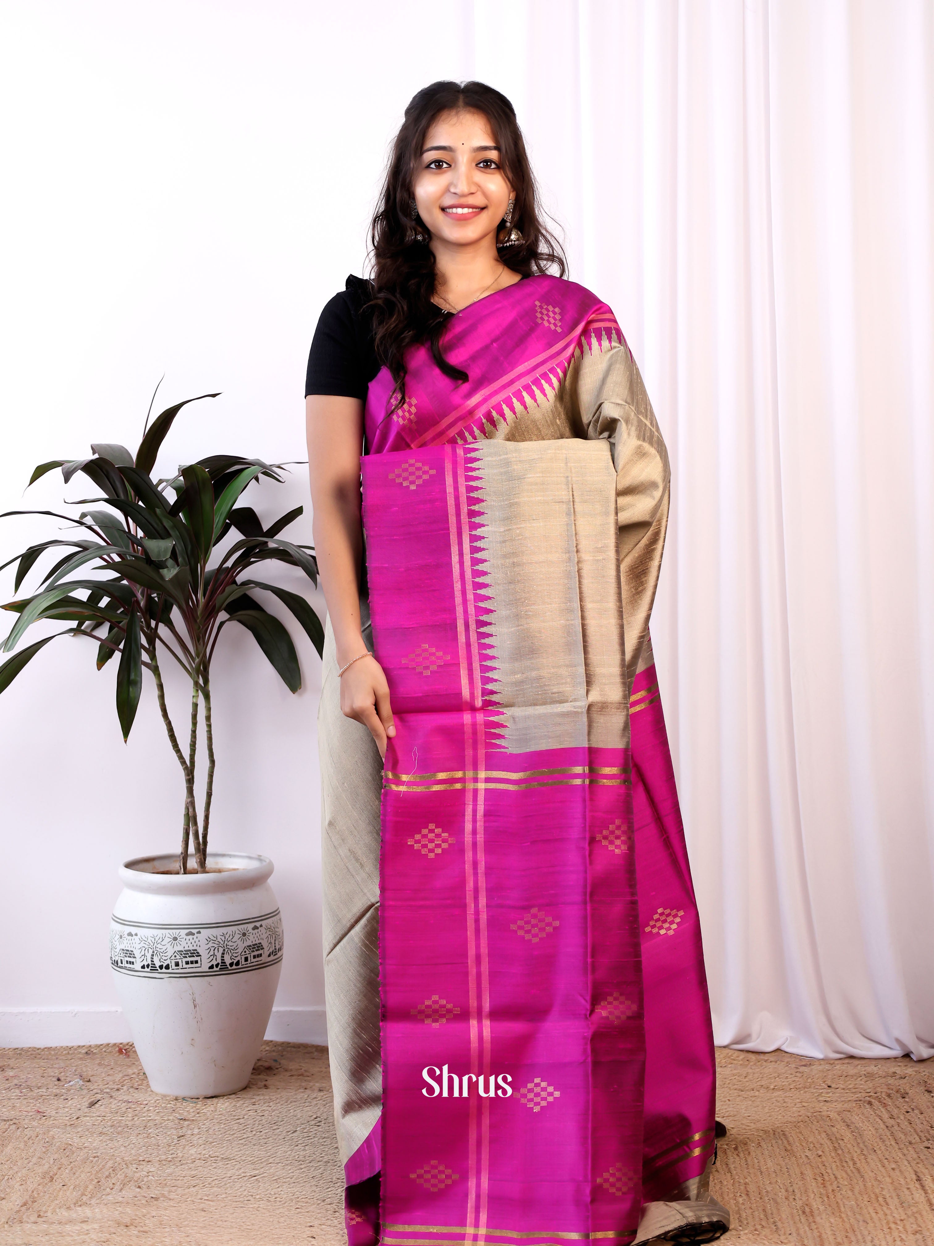Grey & Majenta - Raw Silk Saree - Shop on Shrus.com