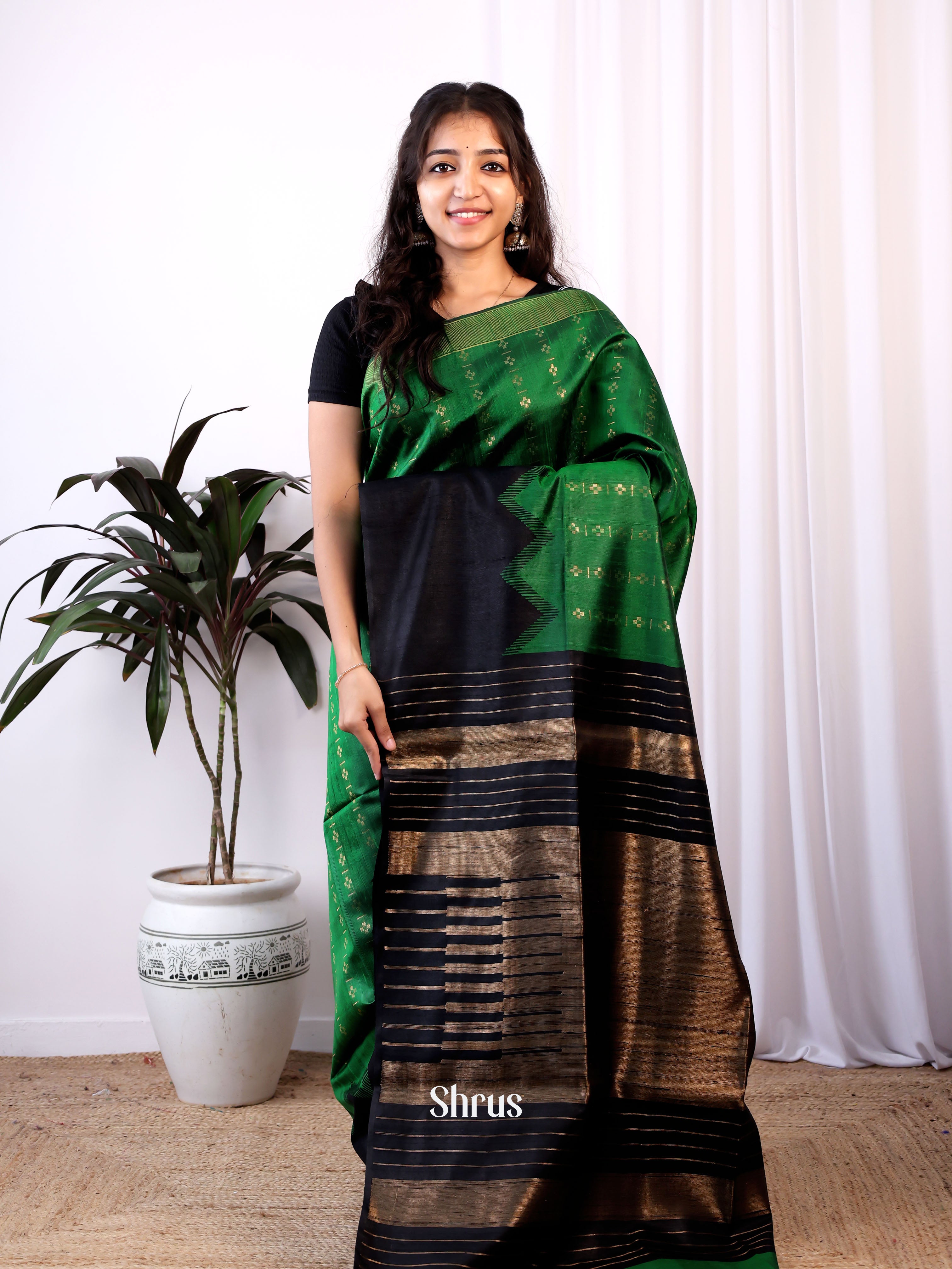 Green & Black - Raw Silk Saree - Shop on Shrus.com