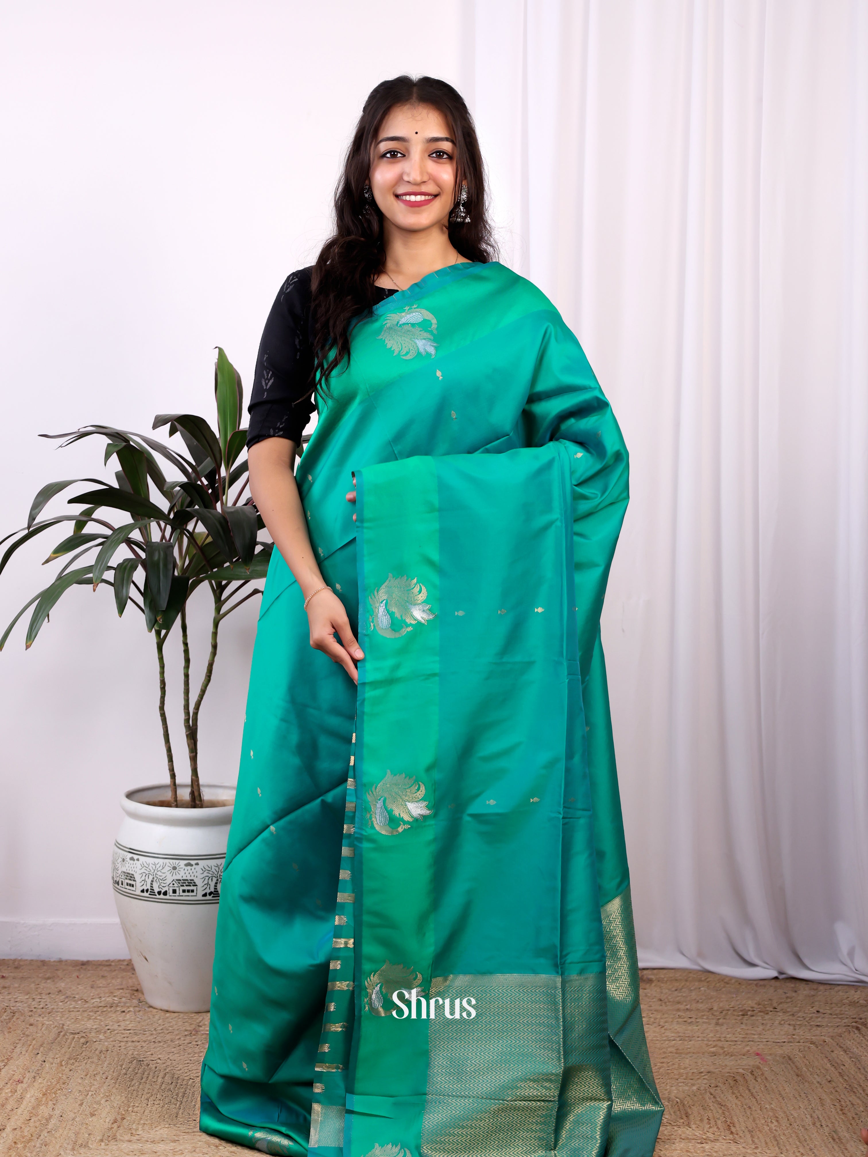 Green- Semi Softsilk Saree - Shop on Shrus.com