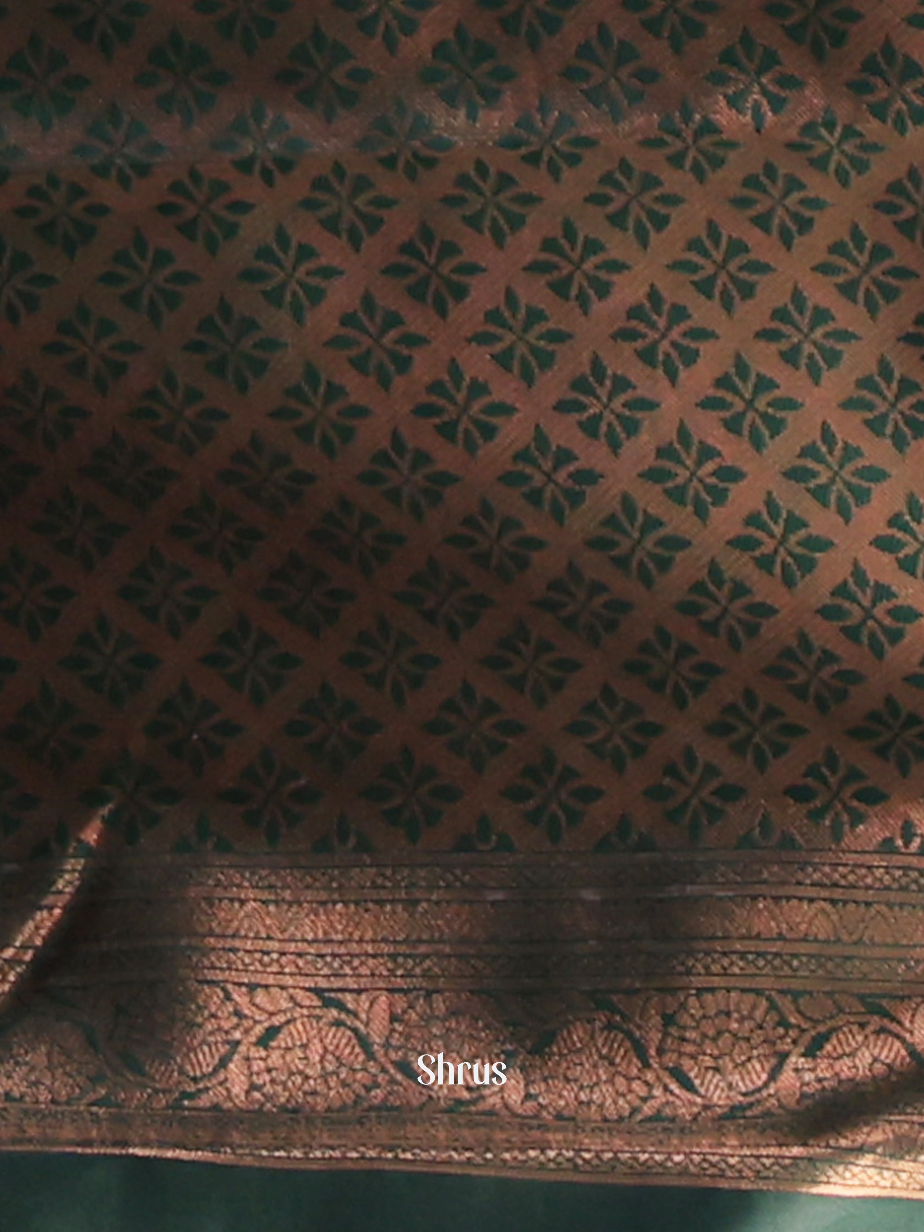 elachi Green & Green - Semi Arani Silk Saree - Shop on Shrus.com