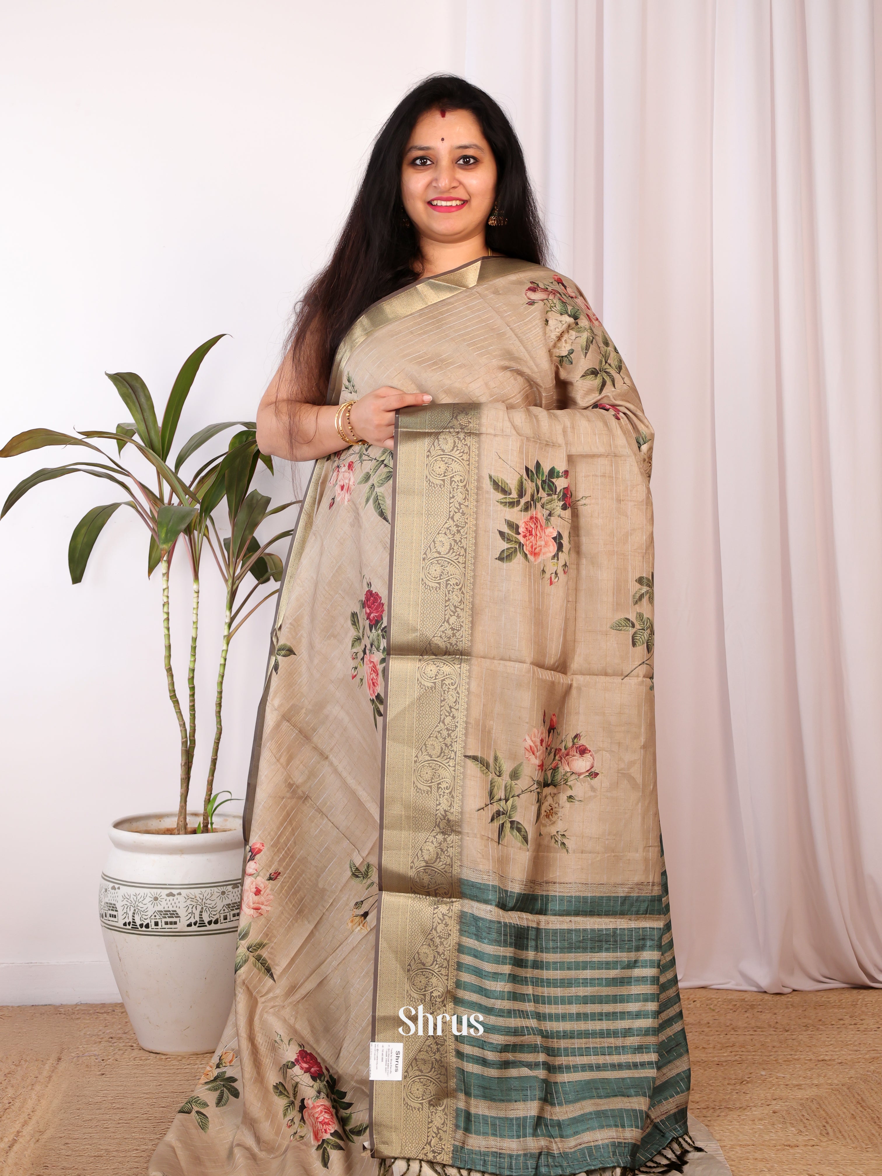 Beige & Green- Semi Chanderi Saree - Shop on Shrus.com