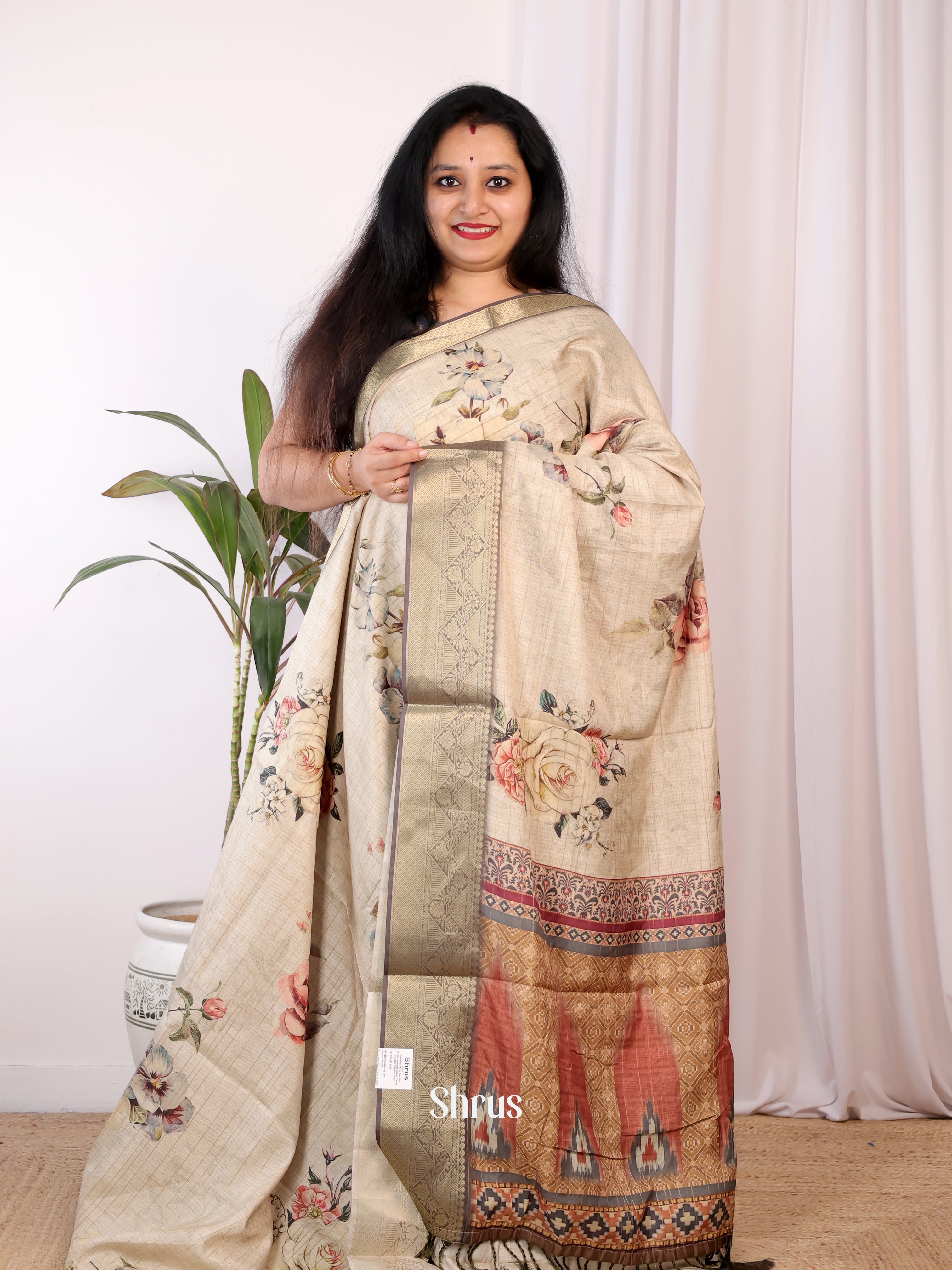 Cream & Grey- Semi Chanderi Saree - Shop on Shrus.com