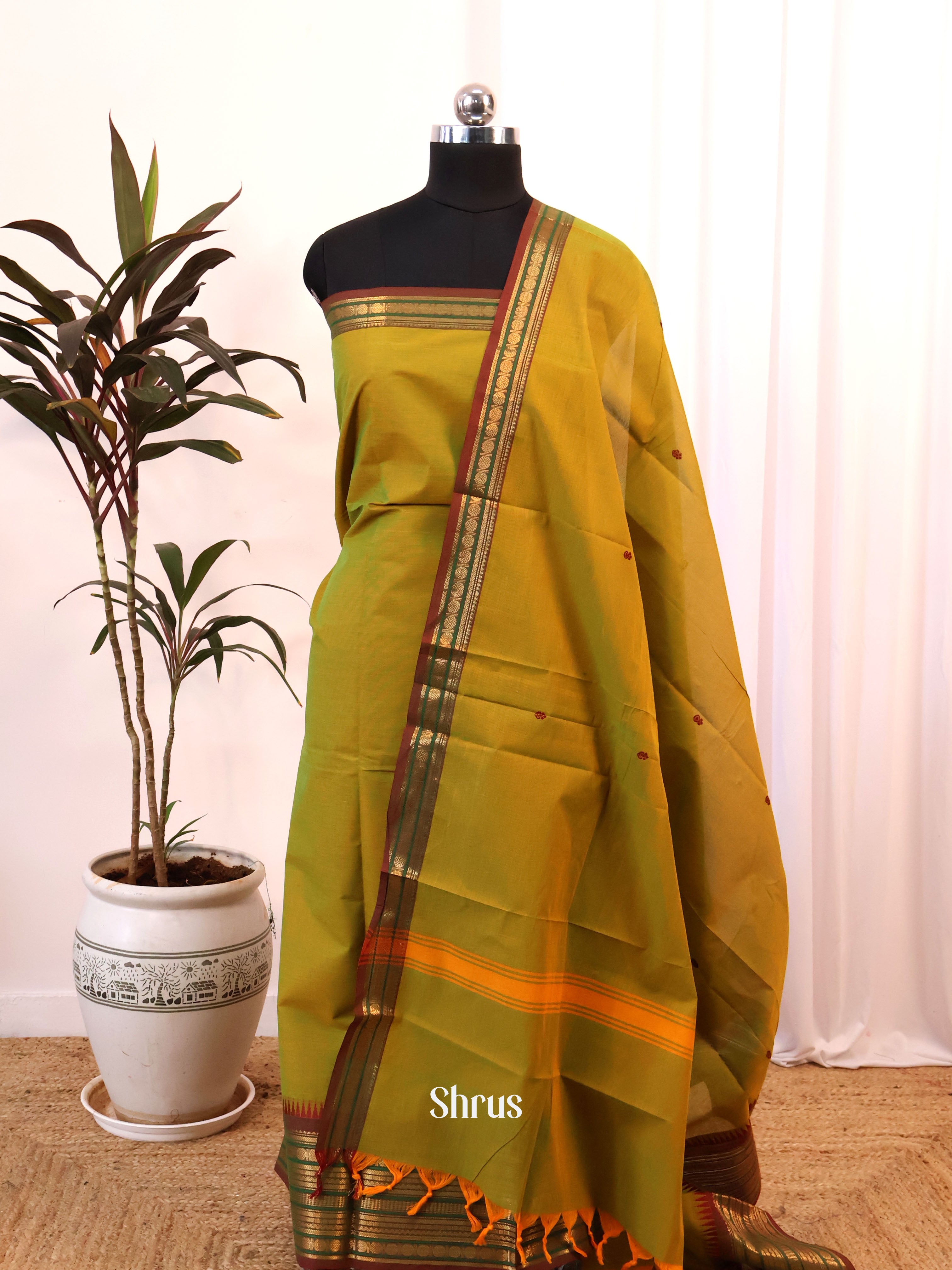Mehandi green - chettinad top & dupatta combo - Shop on Shrus.com