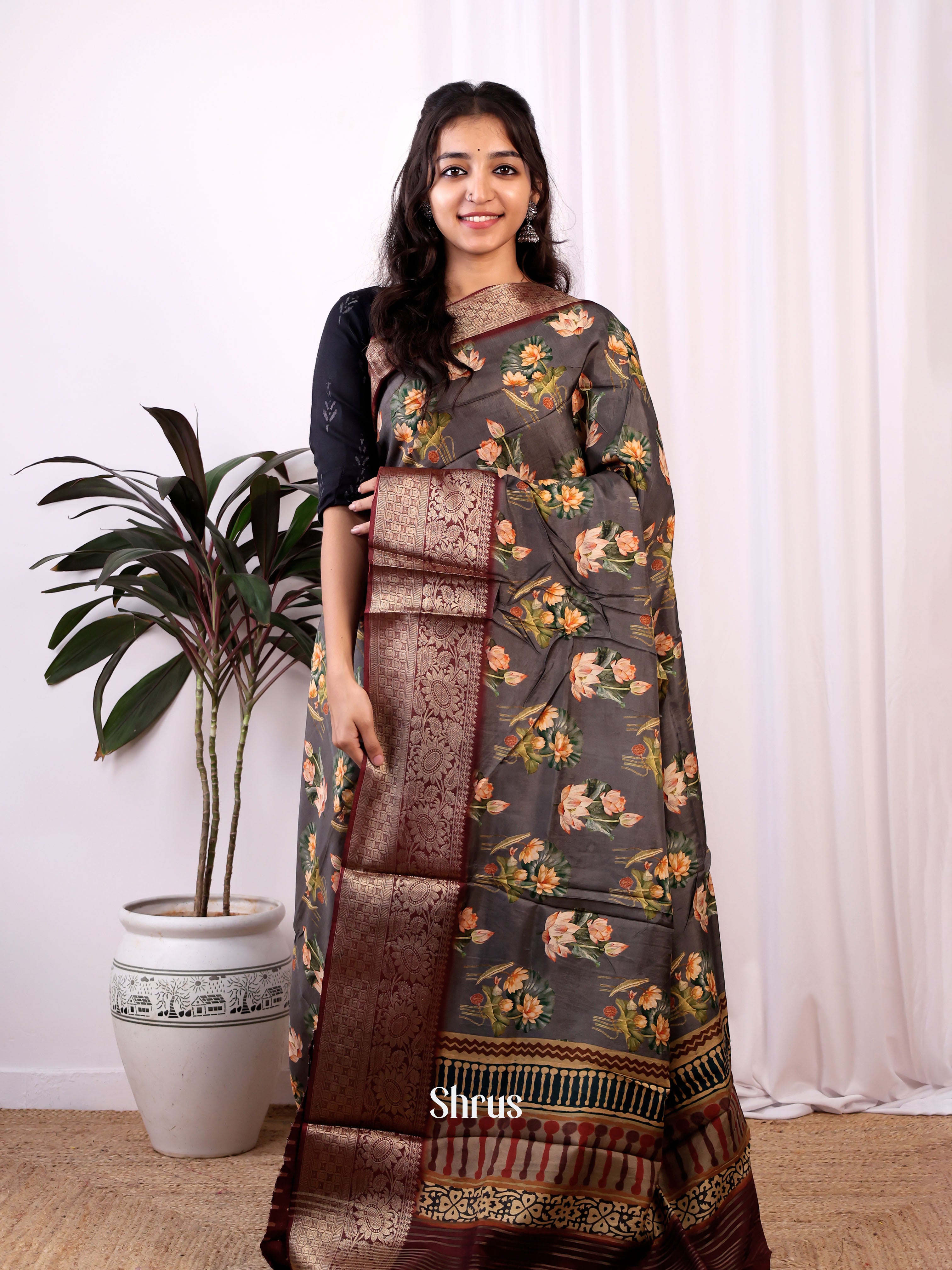 Grey & Maroon - Semi Dola silk Saree - Shop on Shrus.com