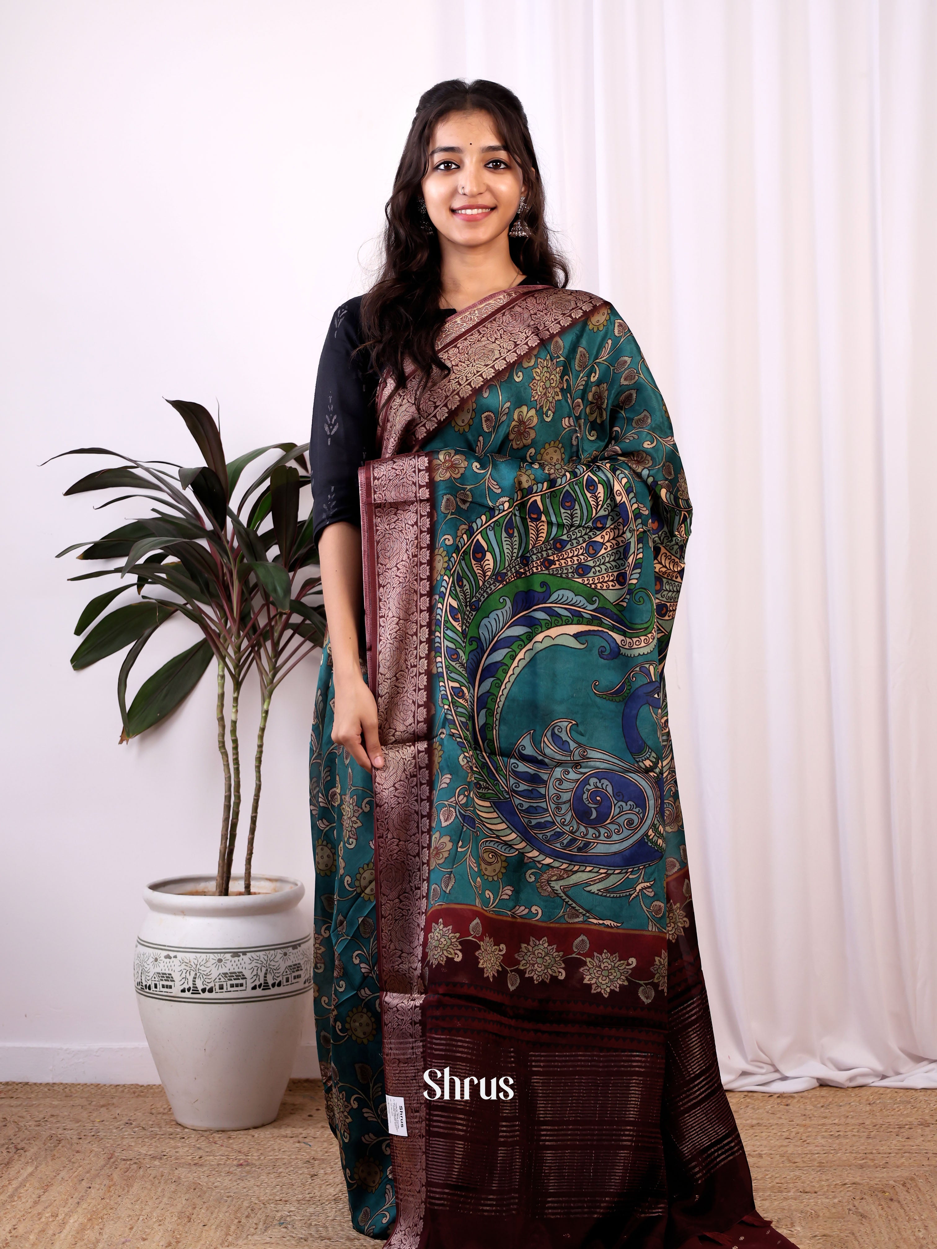 CJS09687 - Semi Dola silk Saree - Shop on Shrus.com