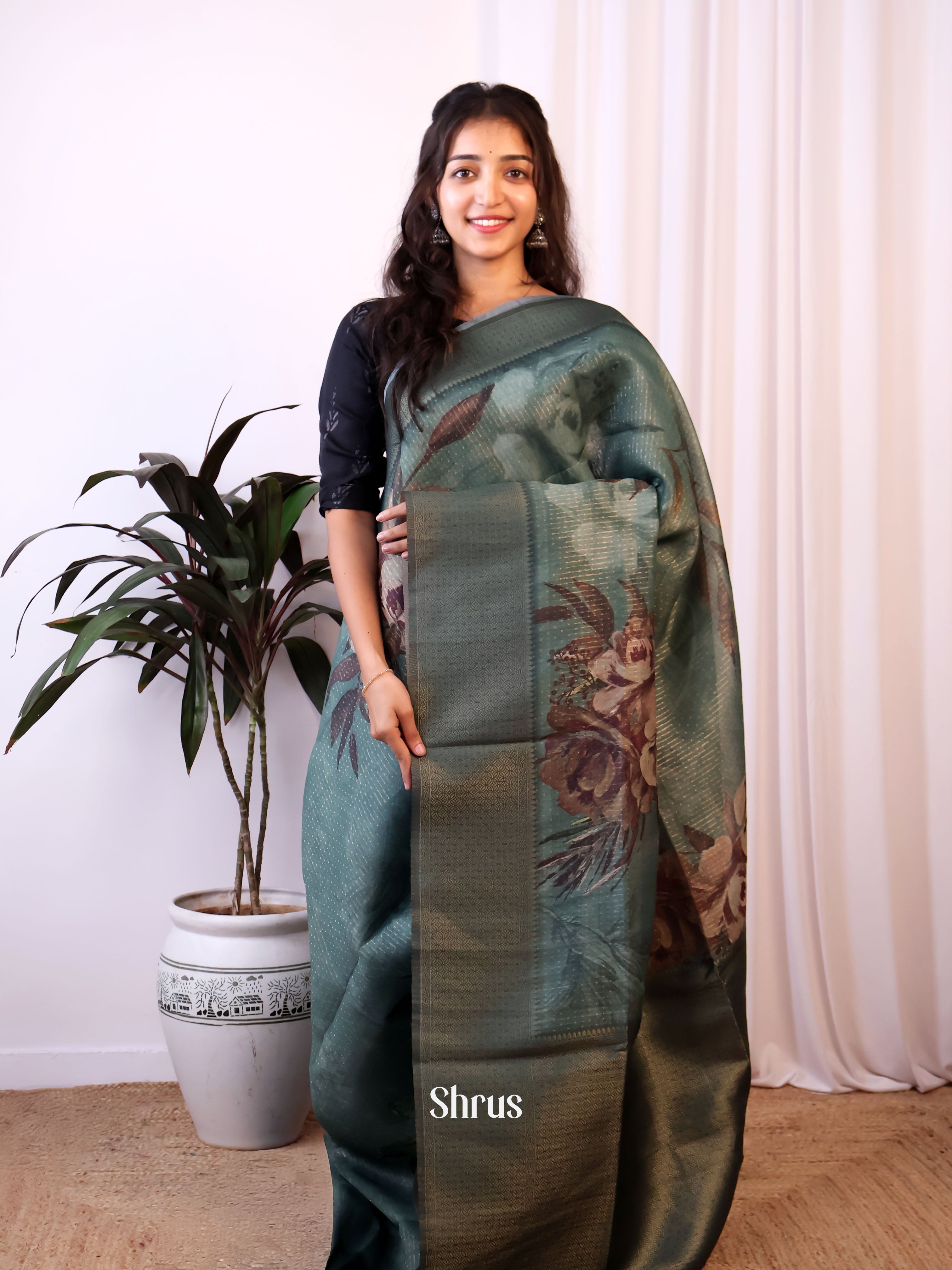 Green - Semi Jute Saree - Shop on Shrus.com
