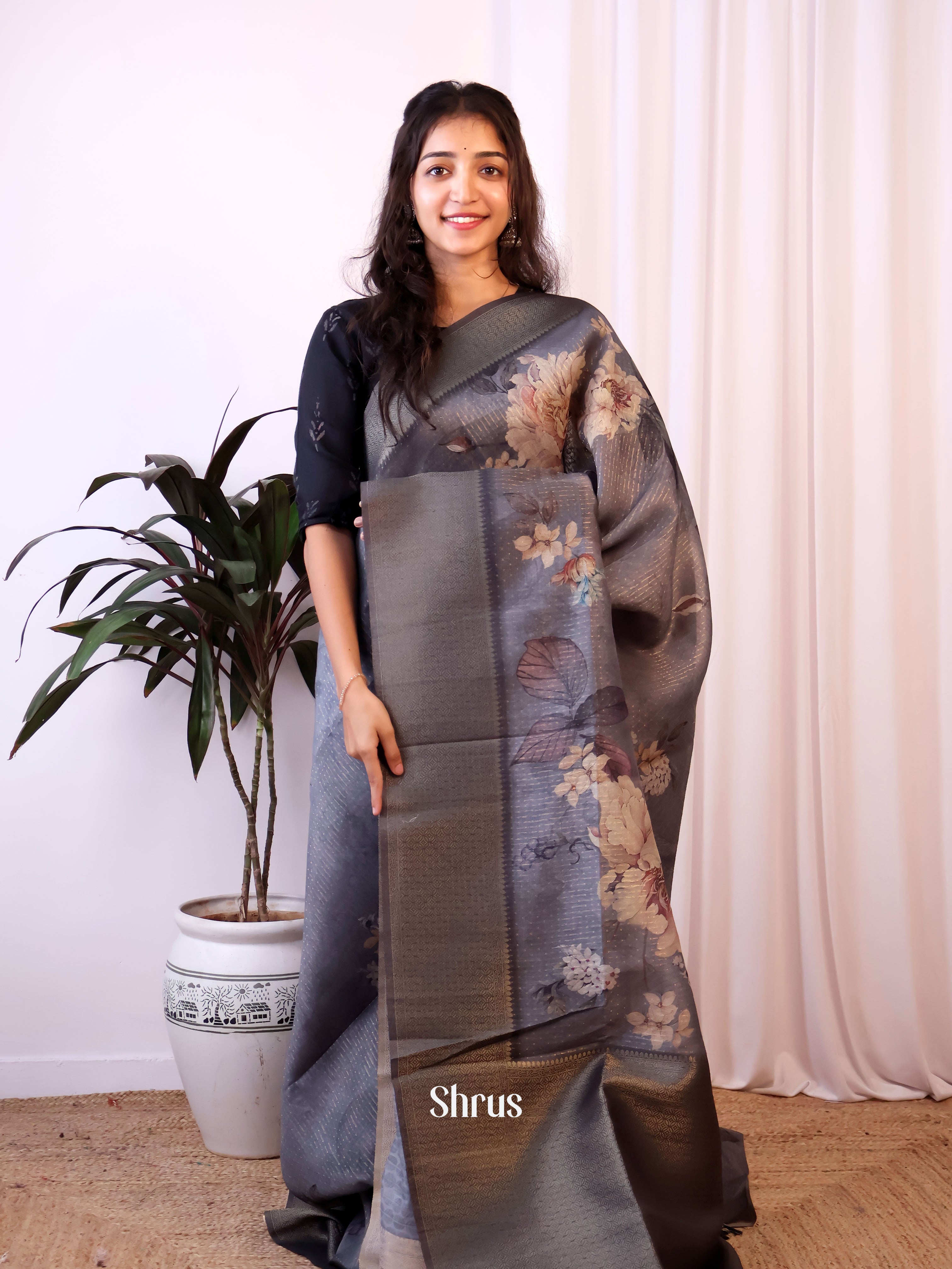 Grey & Black - Semi Jute Saree - Shop on Shrus.com