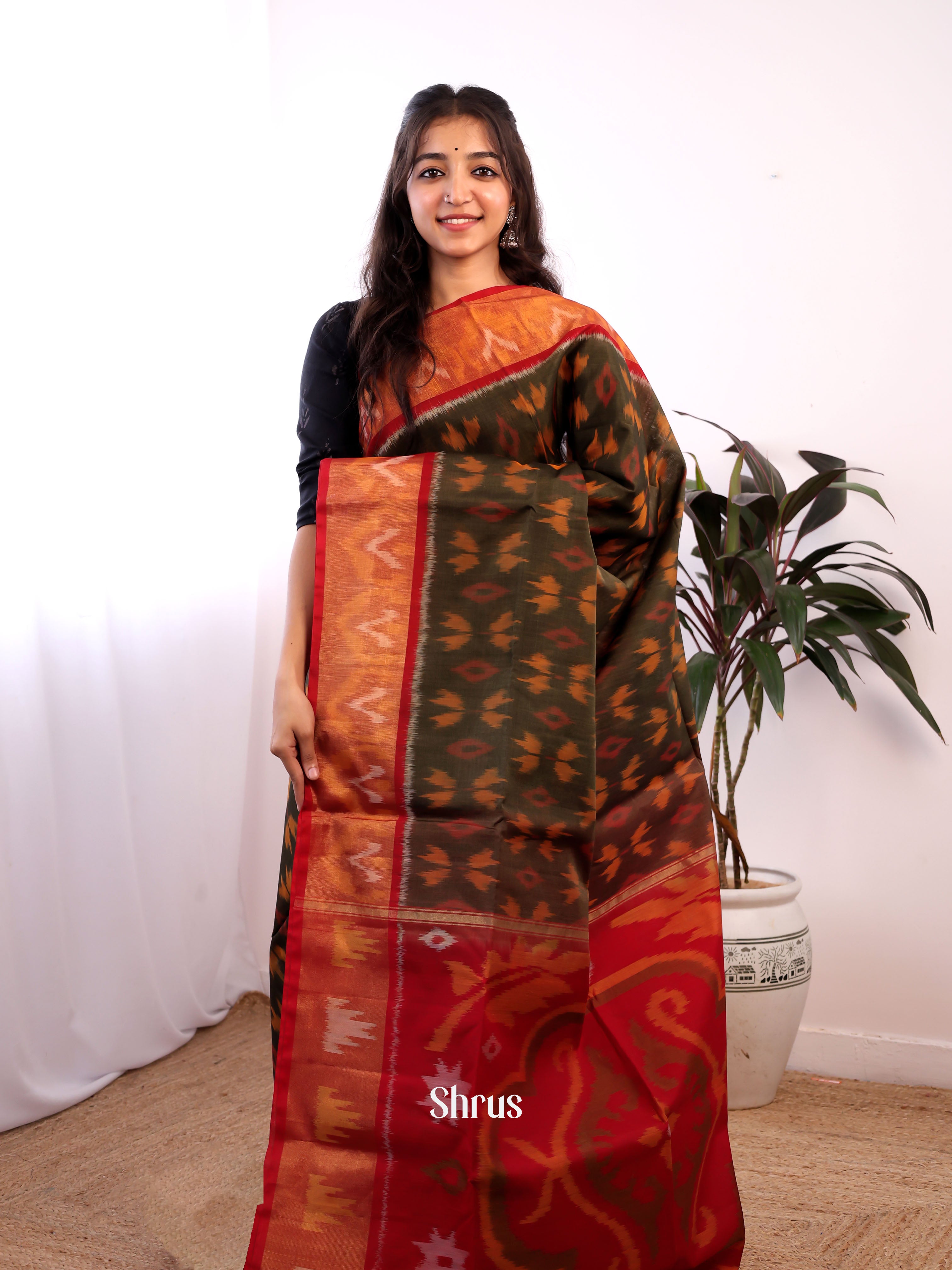 Elephant Grey & Red - Pochampally sico Saree - Shop on Shrus.com