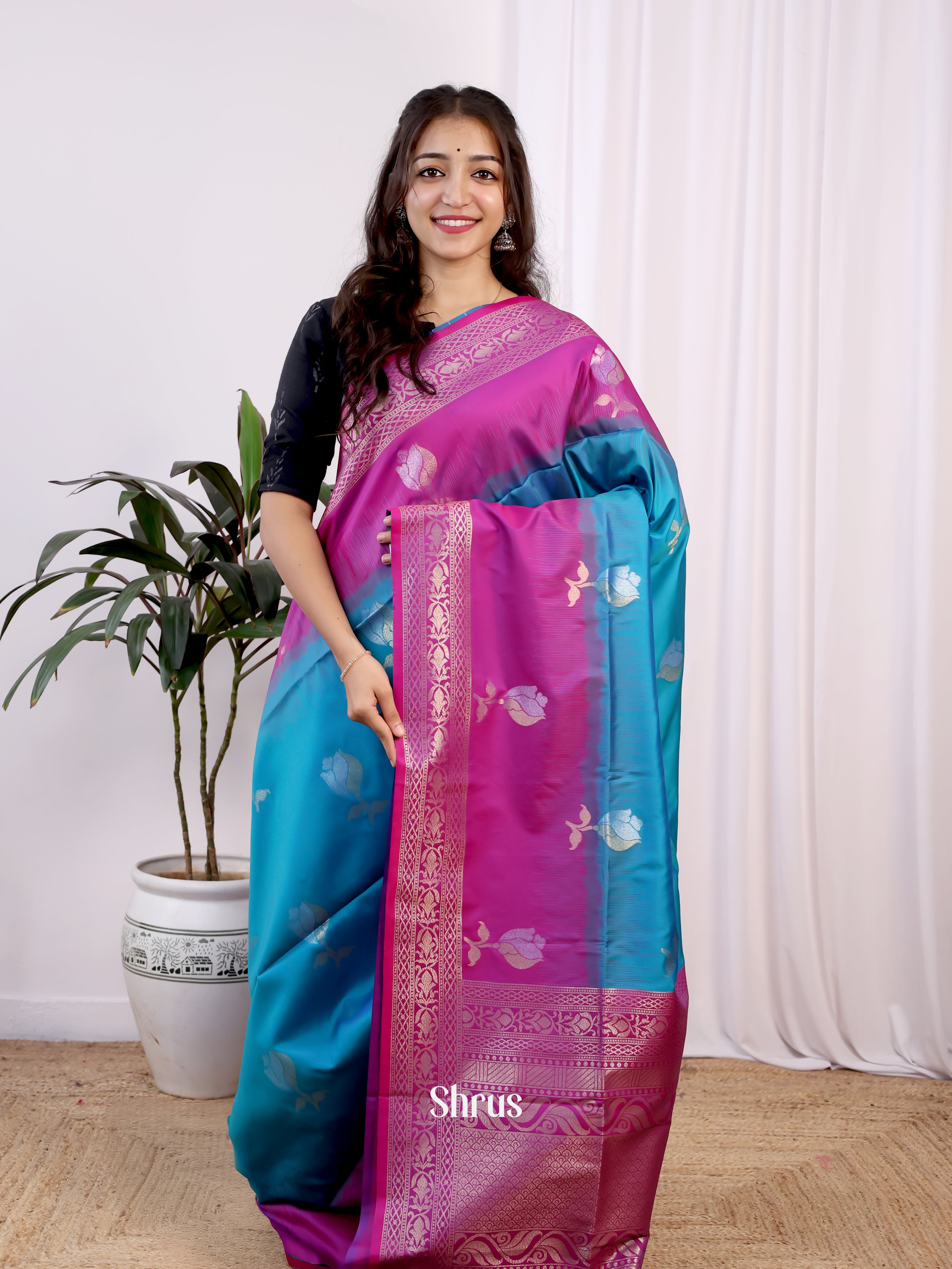 Blue & Majenta- Semi Softsilk Saree - Shop on Shrus.com