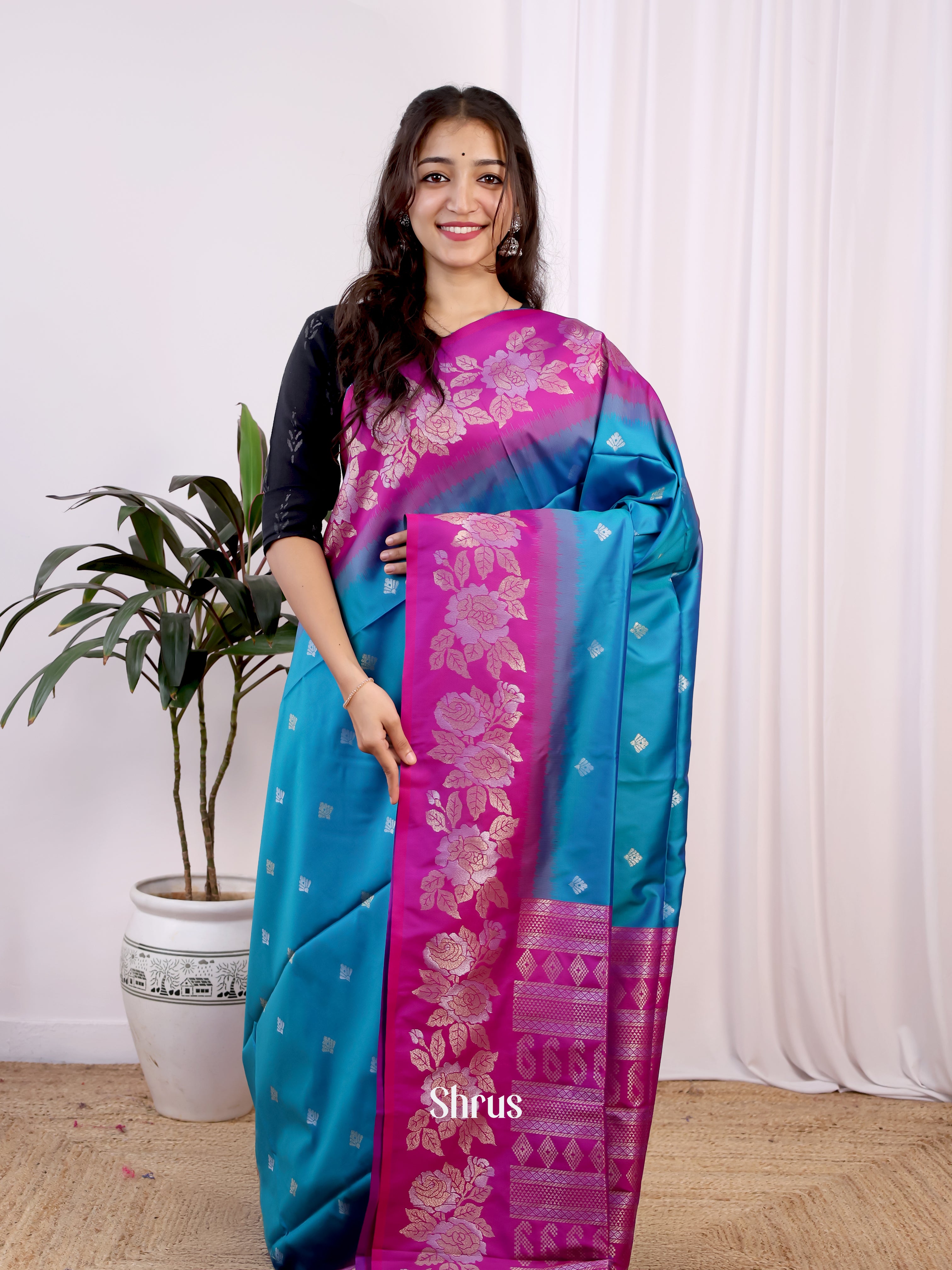 CJS10032- Semi Softsilk Saree - Shop on Shrus.com