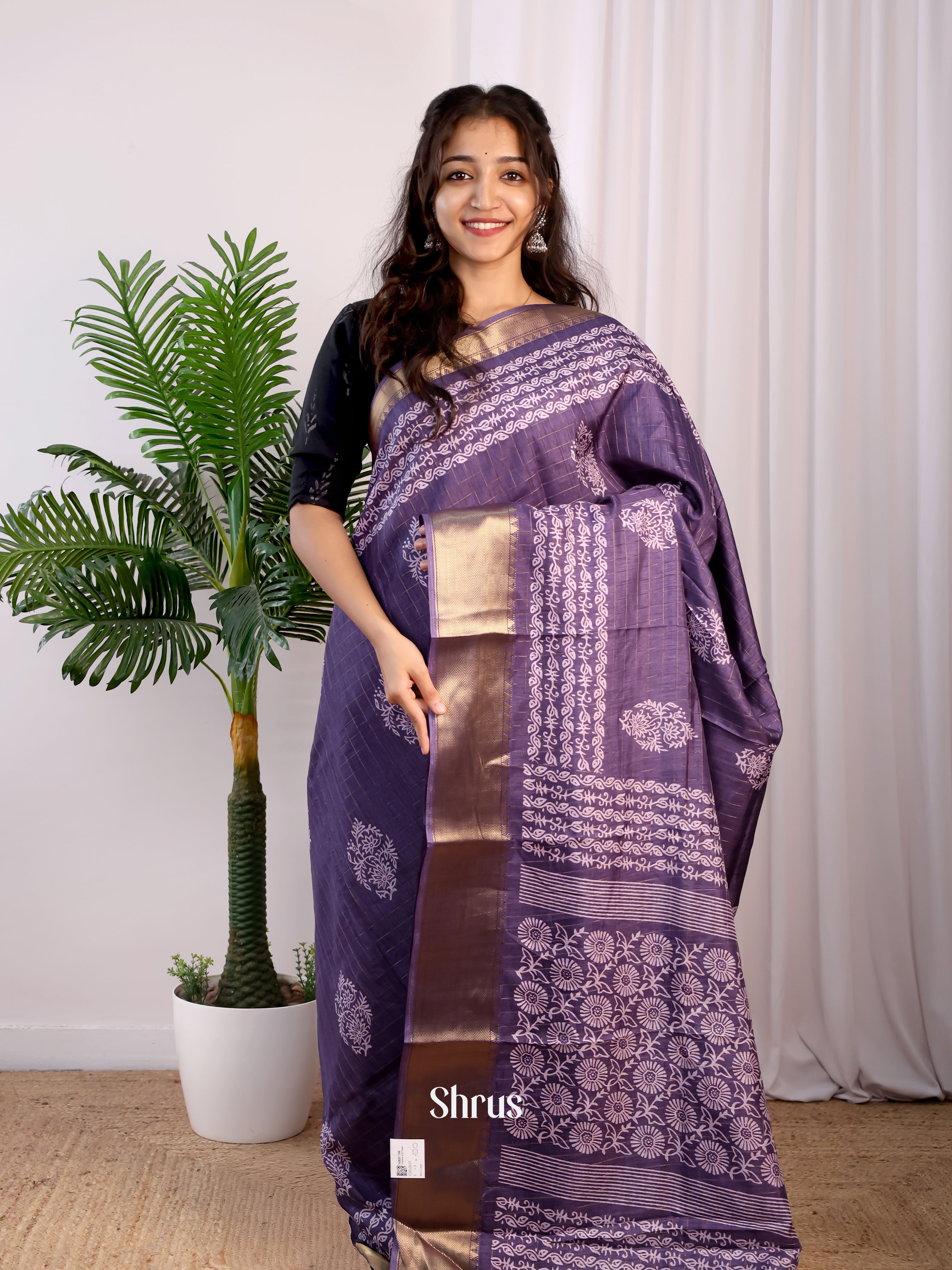 CJS10117 - Semi Crepe Saree - Shop on Shrus.com