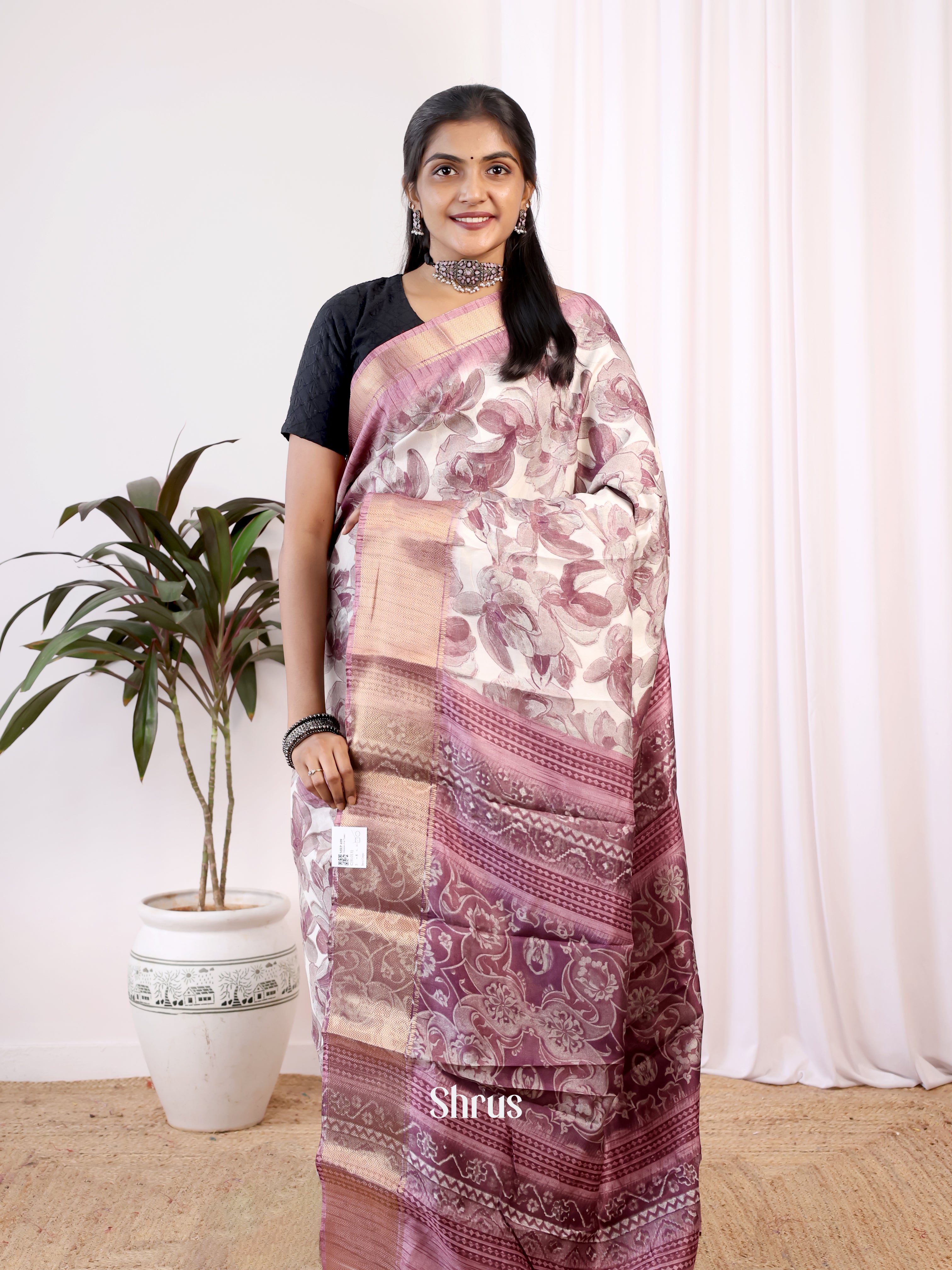 Cream & Onion Pink - Semi Crepe Saree - Shop on Shrus.com
