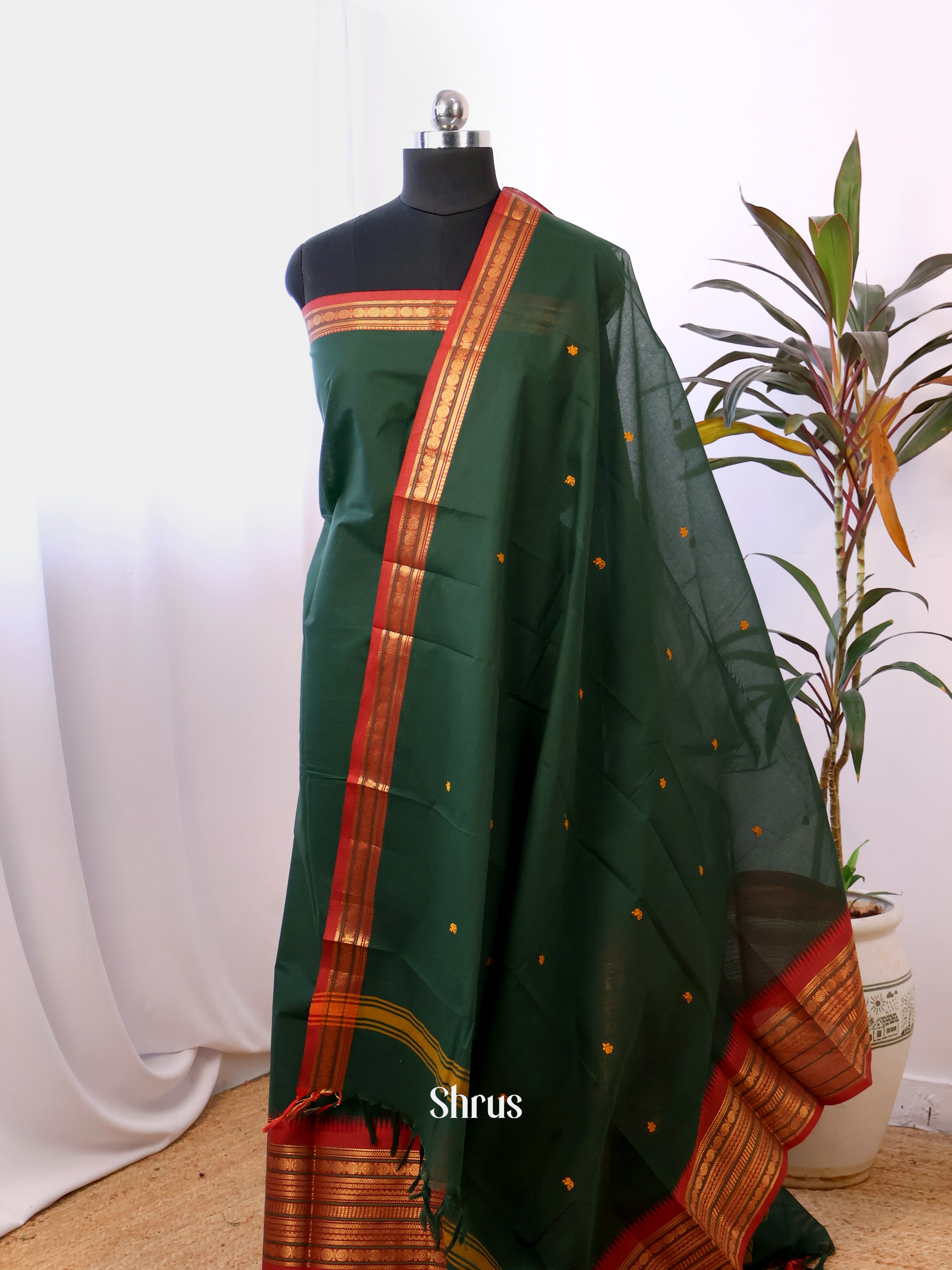 Green & Red - chettinad top & dupatta combo - Shop on Shrus.com