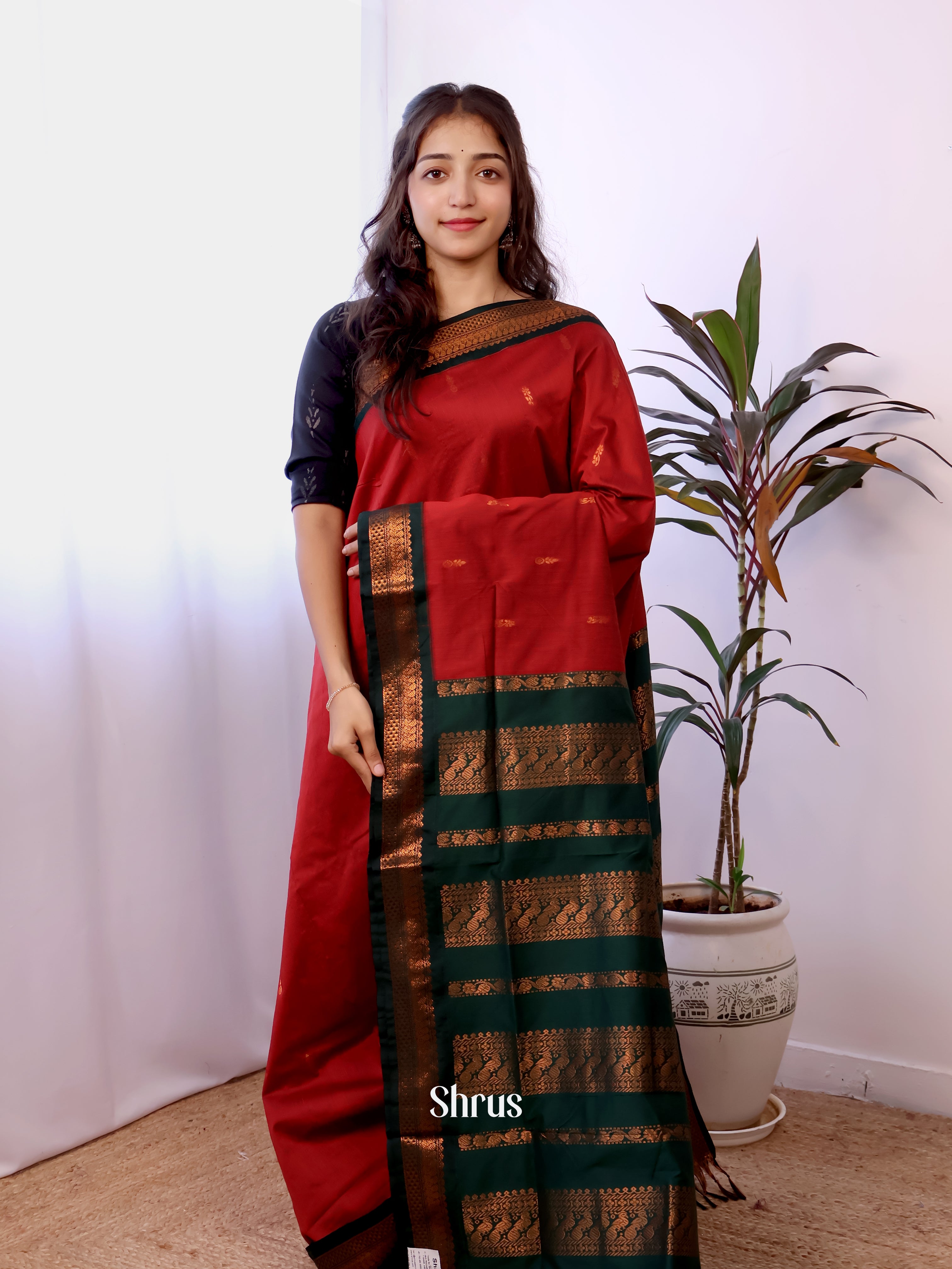 Red & Green - Kalyani Cotton Saree - Shop on Shrus.com