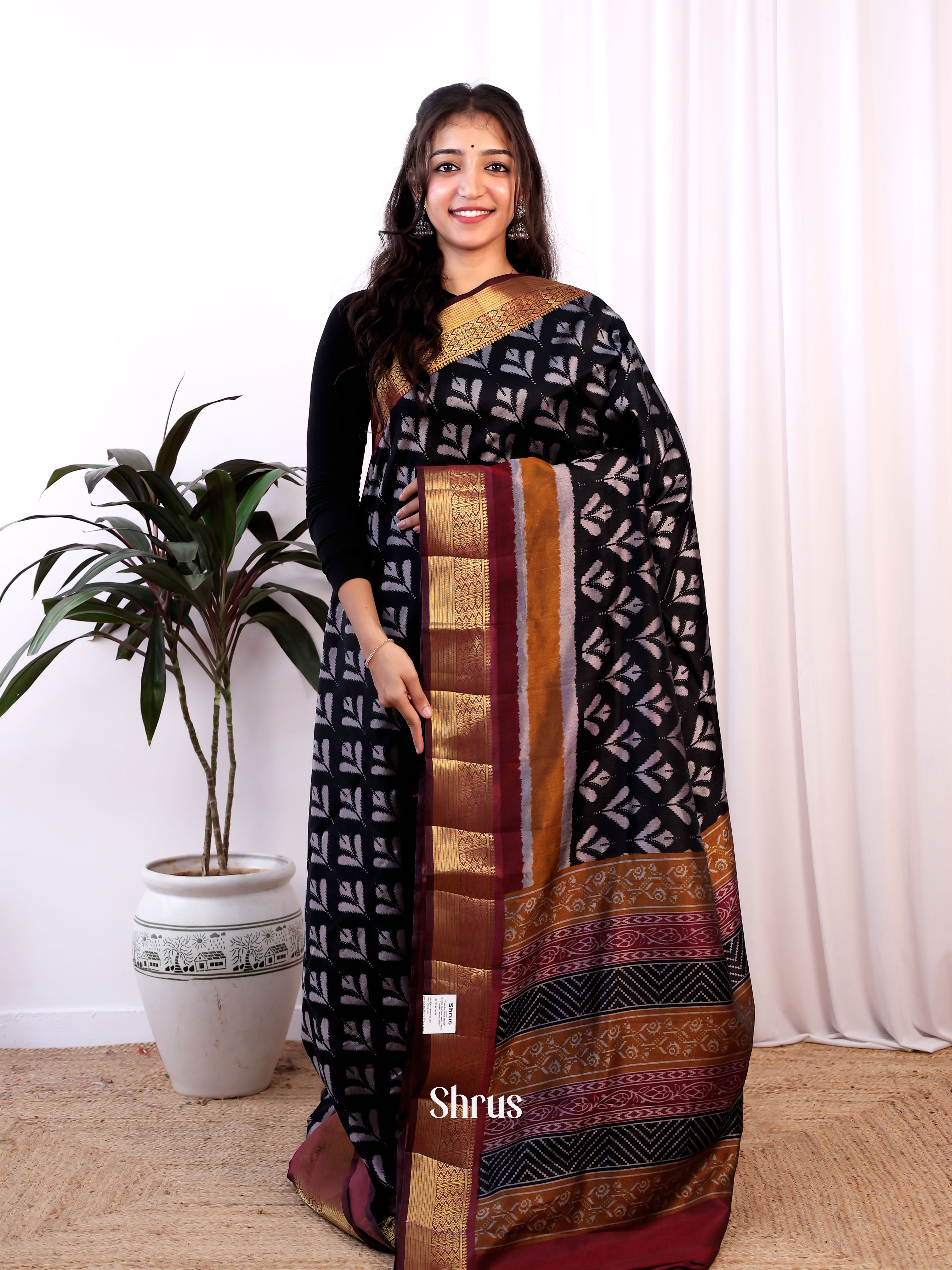CJS17354 - Semi Patola Saree - Shop on Shrus.com