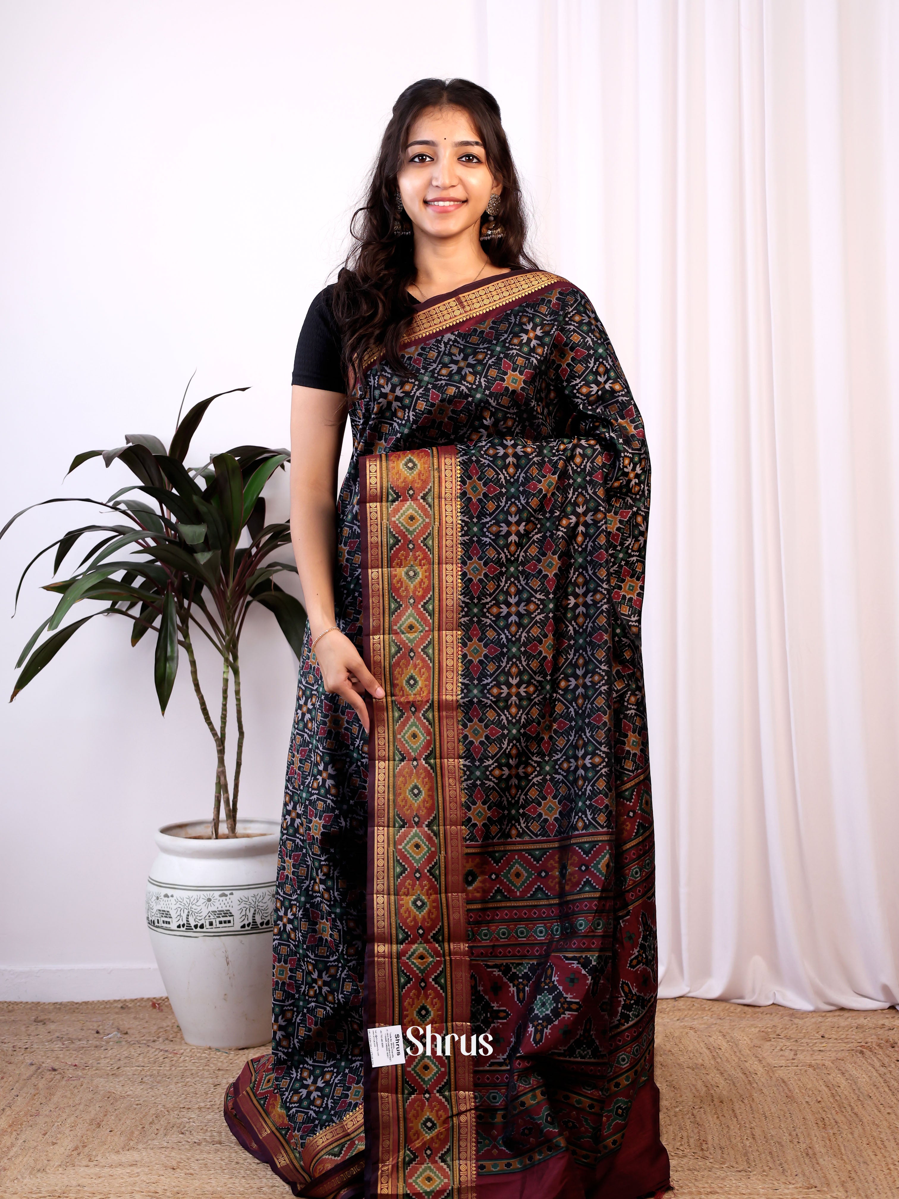 CJS17362 - Semi Patola Saree - Shop on Shrus.com