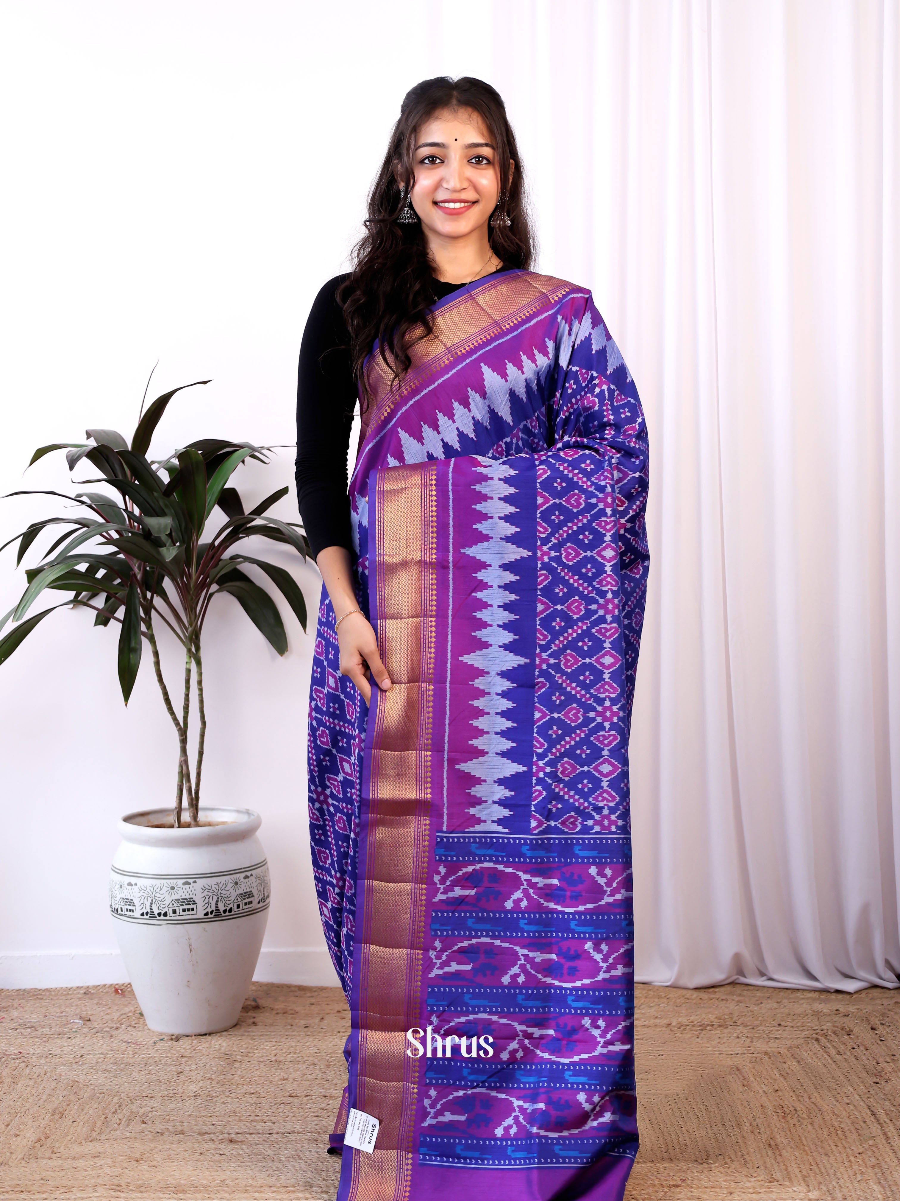 CJS17441 - Semi Patola Saree - Shop on Shrus.com