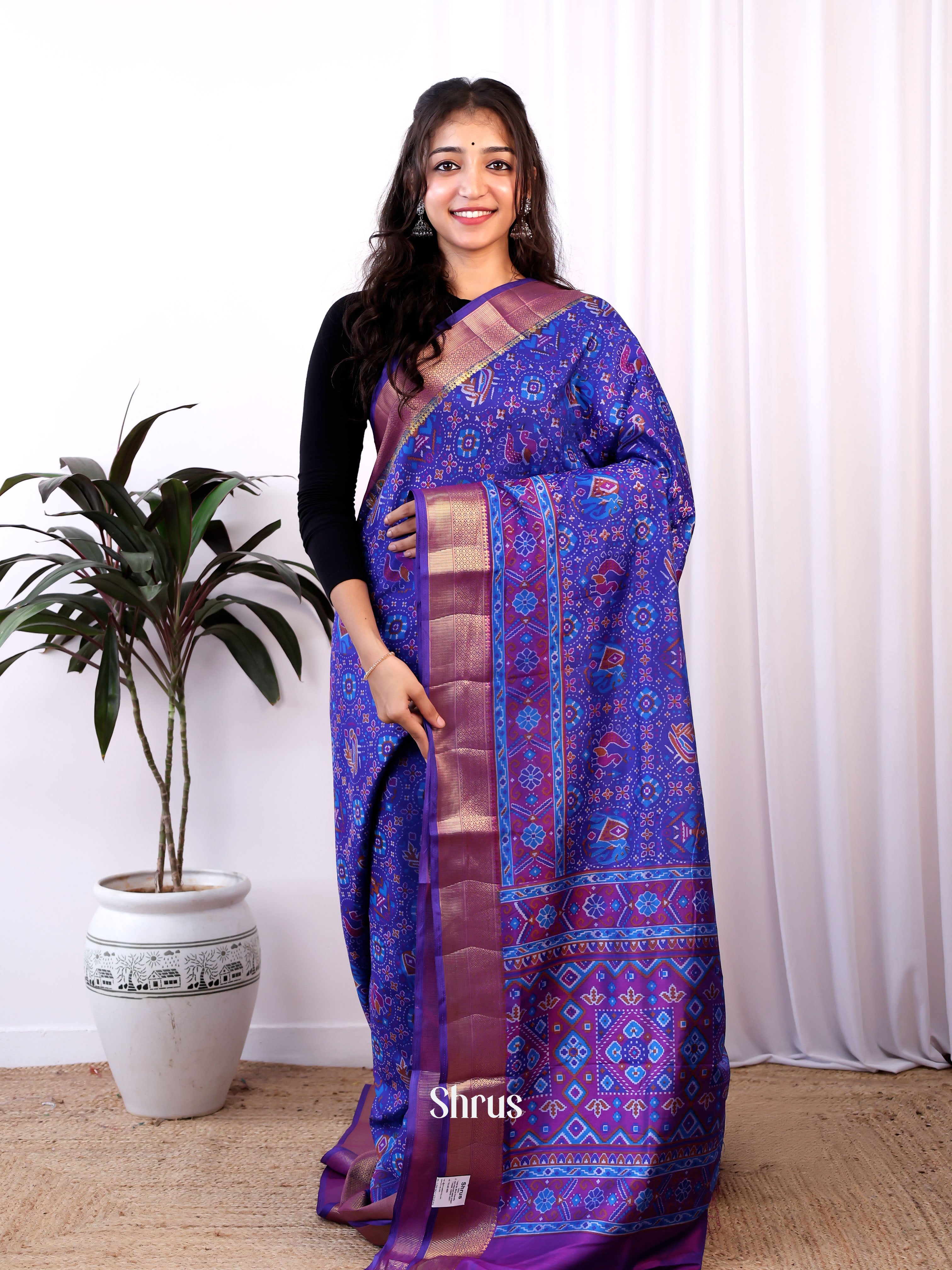 CJS17443 - Semi Patola Saree - Shop on Shrus.com