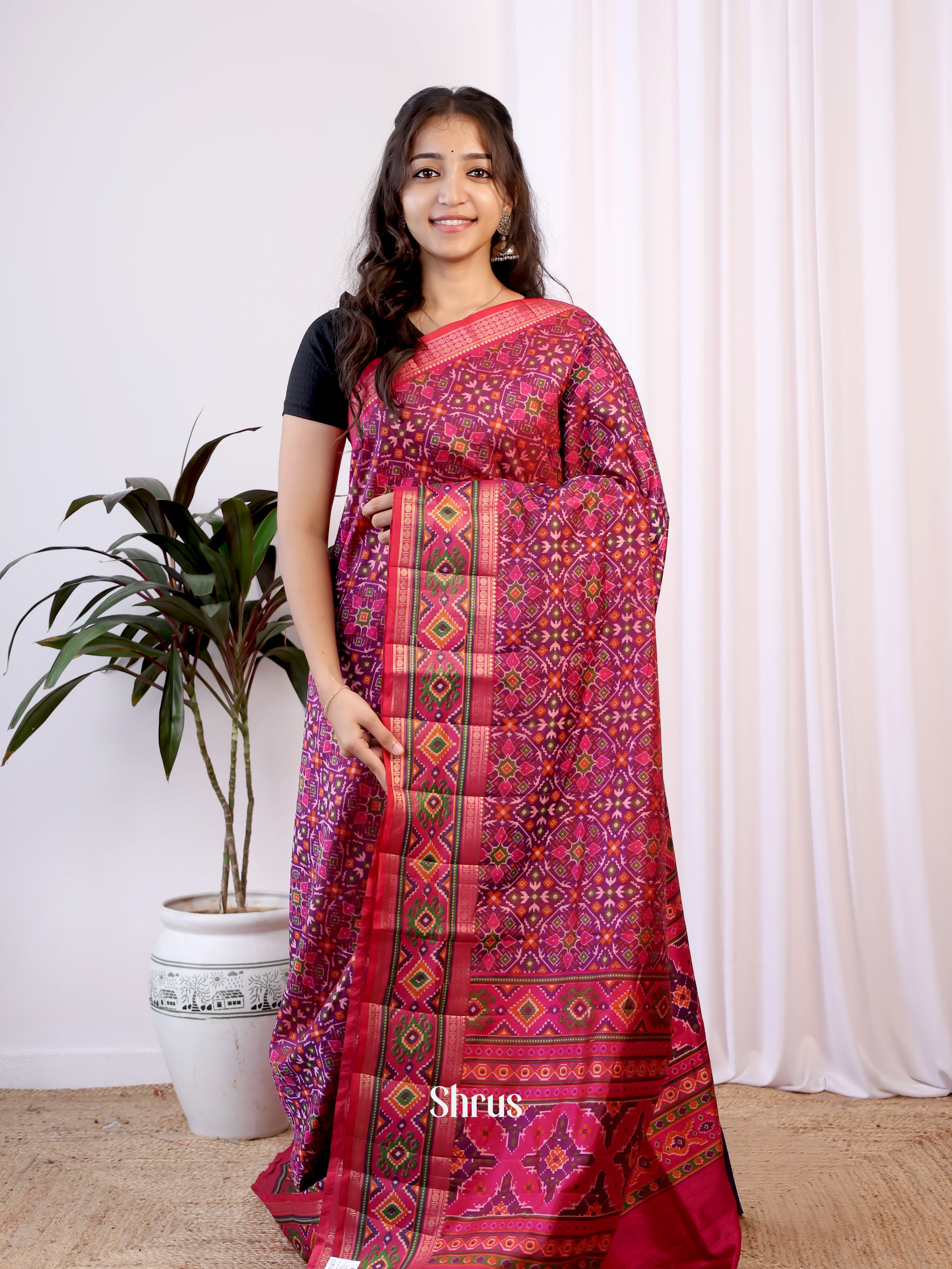 CJS17463 - Semi Patola Saree - Shop on Shrus.com