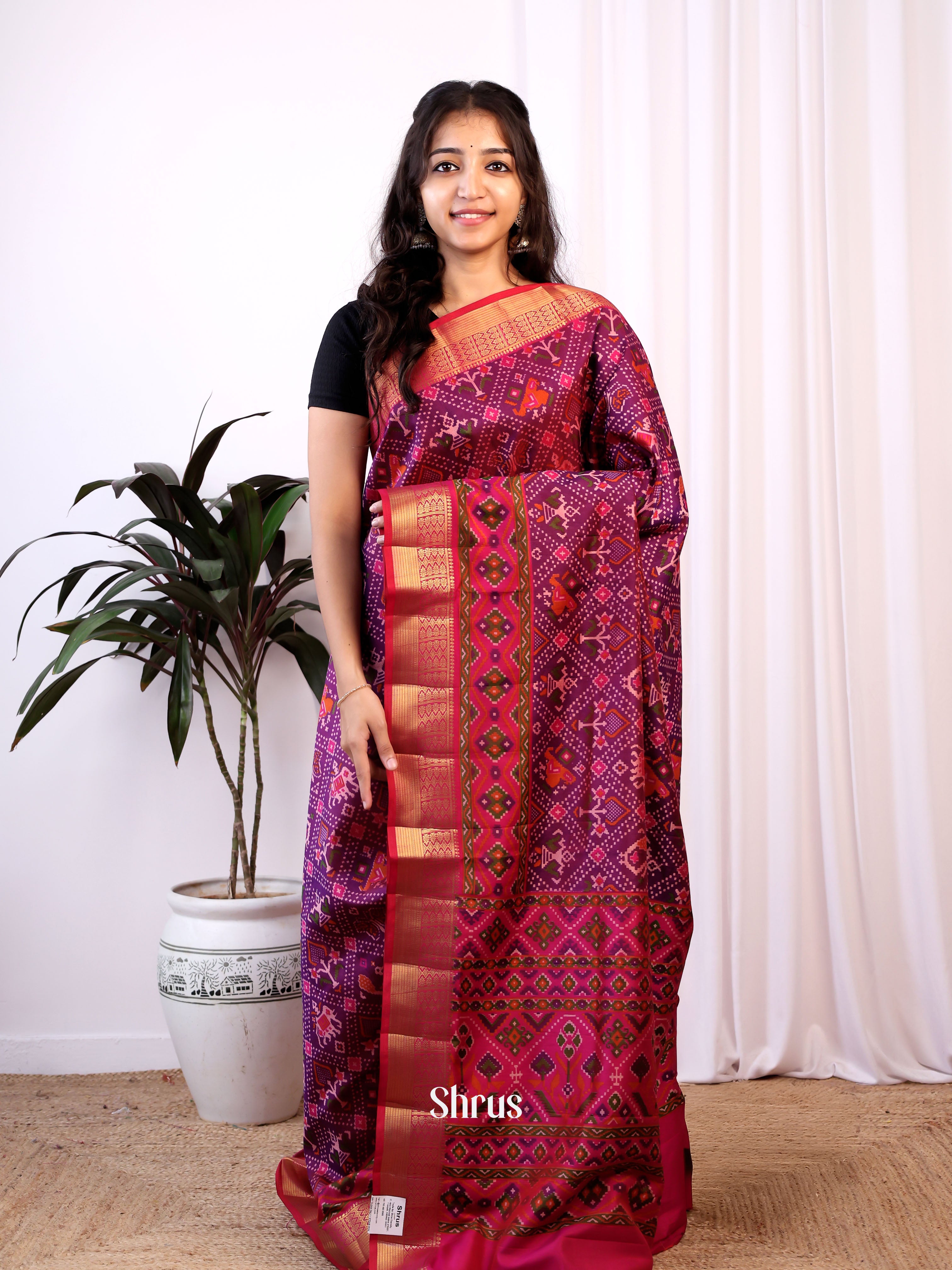 CJS17476 - Semi Patola Saree - Shop on Shrus.com