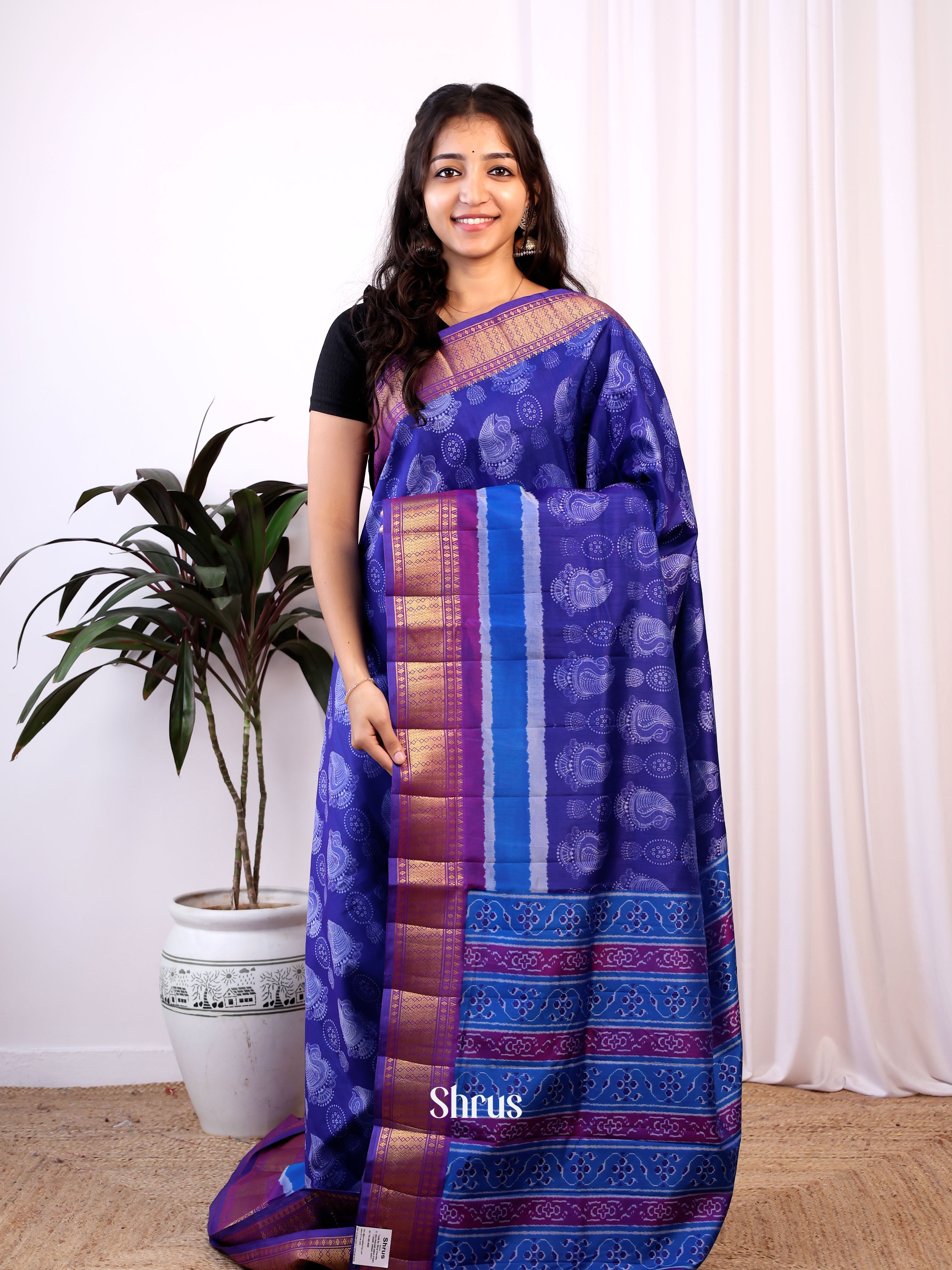 CJS17481 - Semi Patola Saree - Shop on Shrus.com