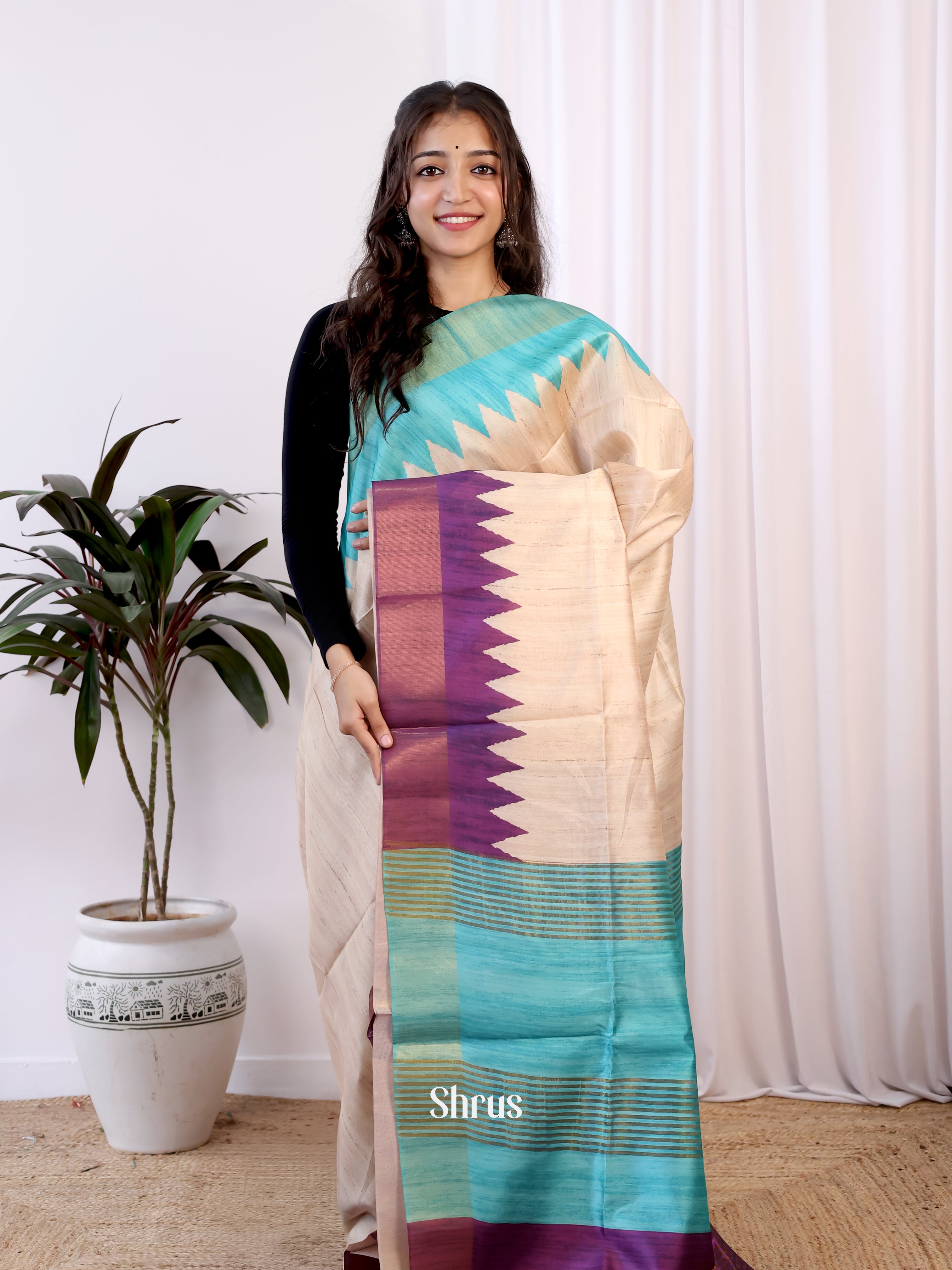 CJS17540 - Champa semitussar Saree - Shop on Shrus.com