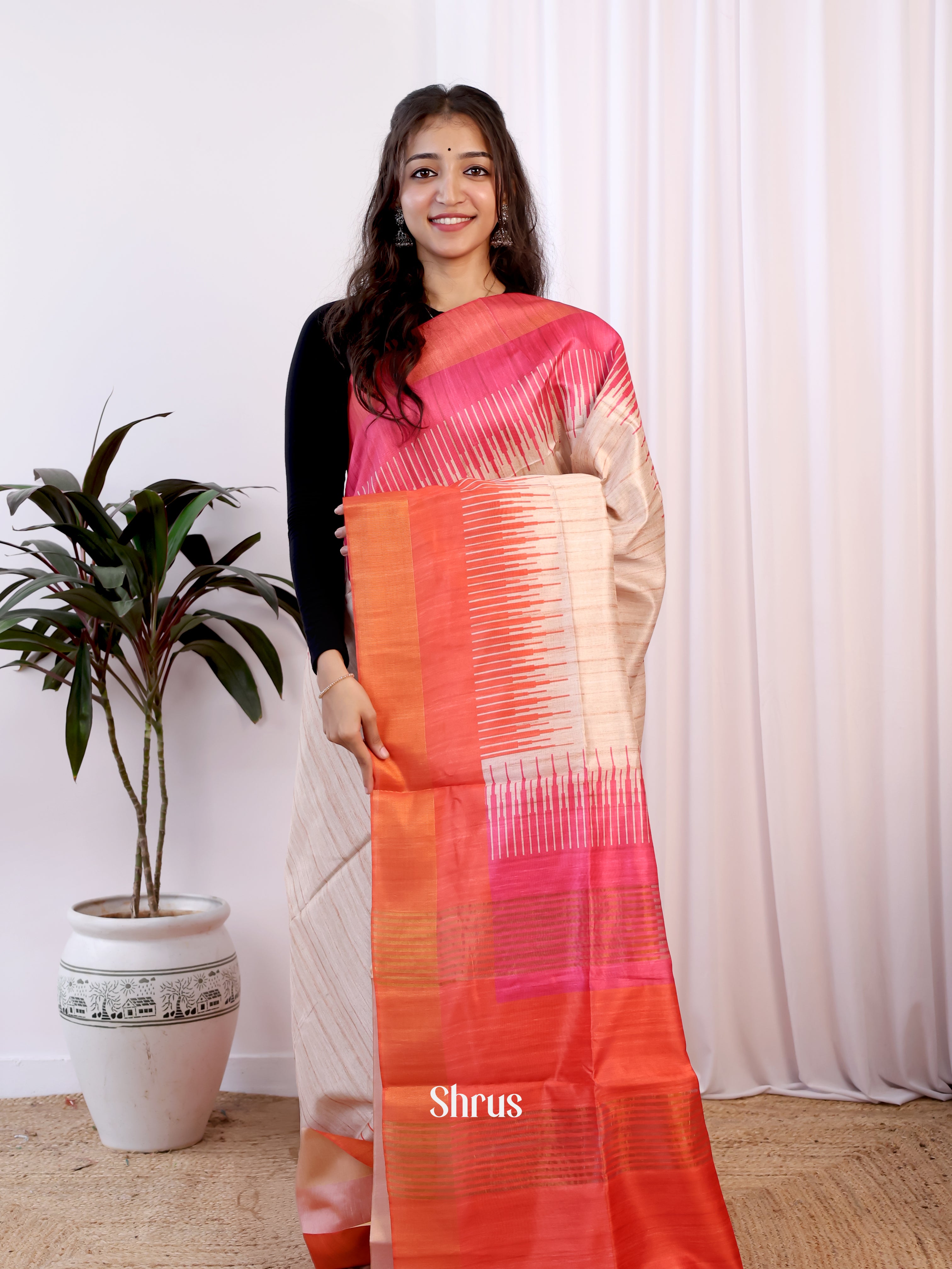 CJS17546 - Champa semitussar Saree - Shop on Shrus.com