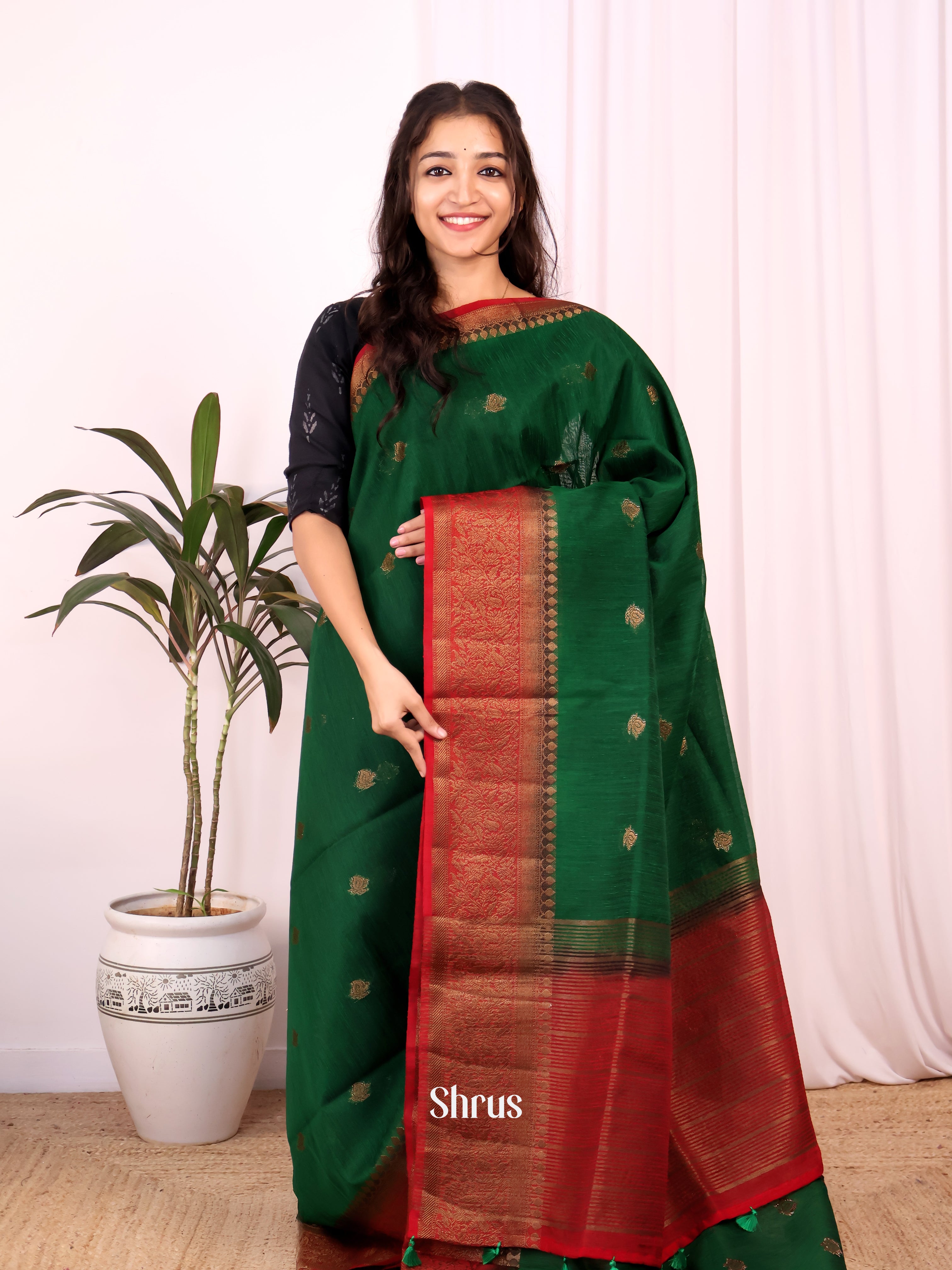 Green & Red - Semi Jute Saree - Shop on Shrus.com