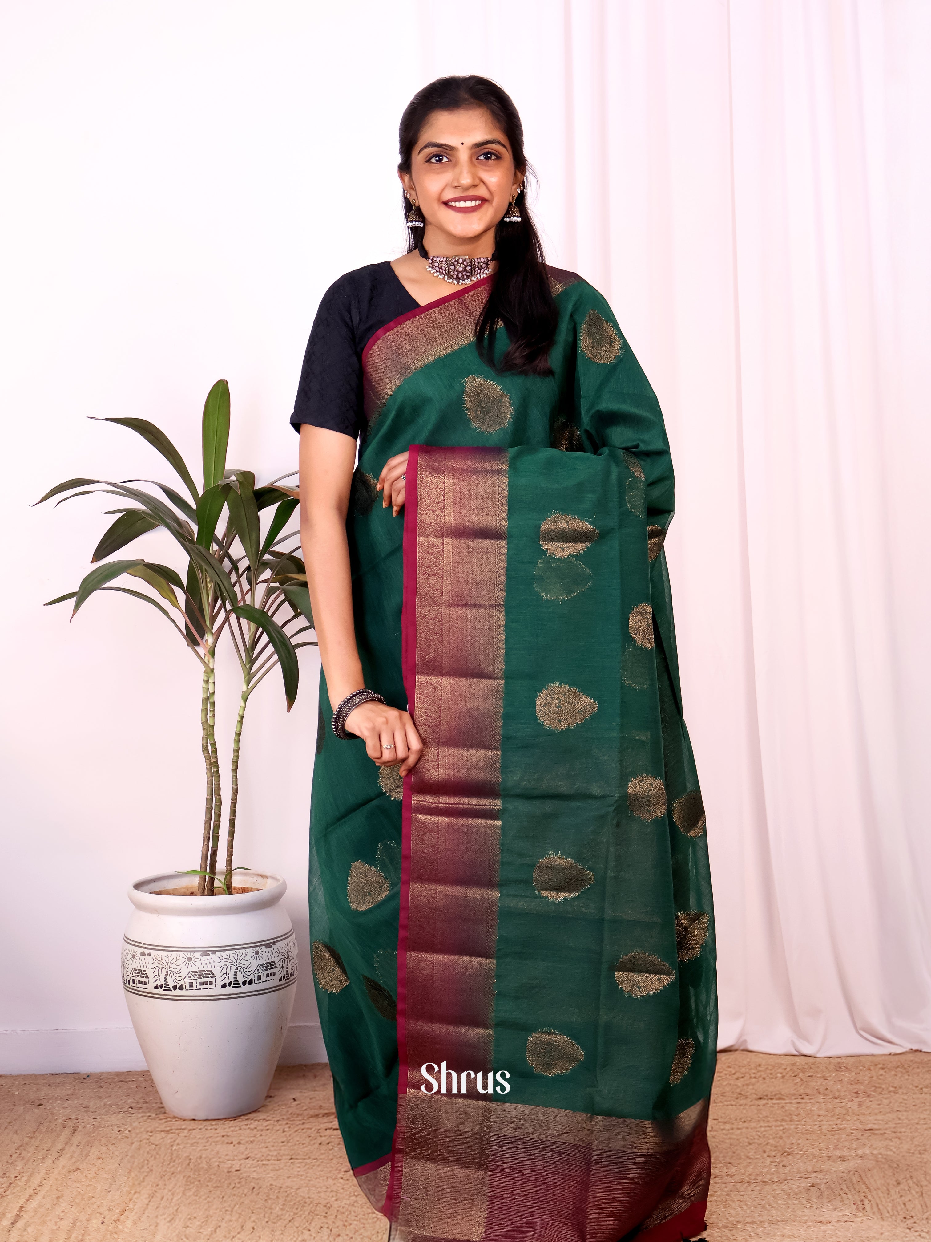 Green & Maroon - Semi Jute Saree - Shop on Shrus.com