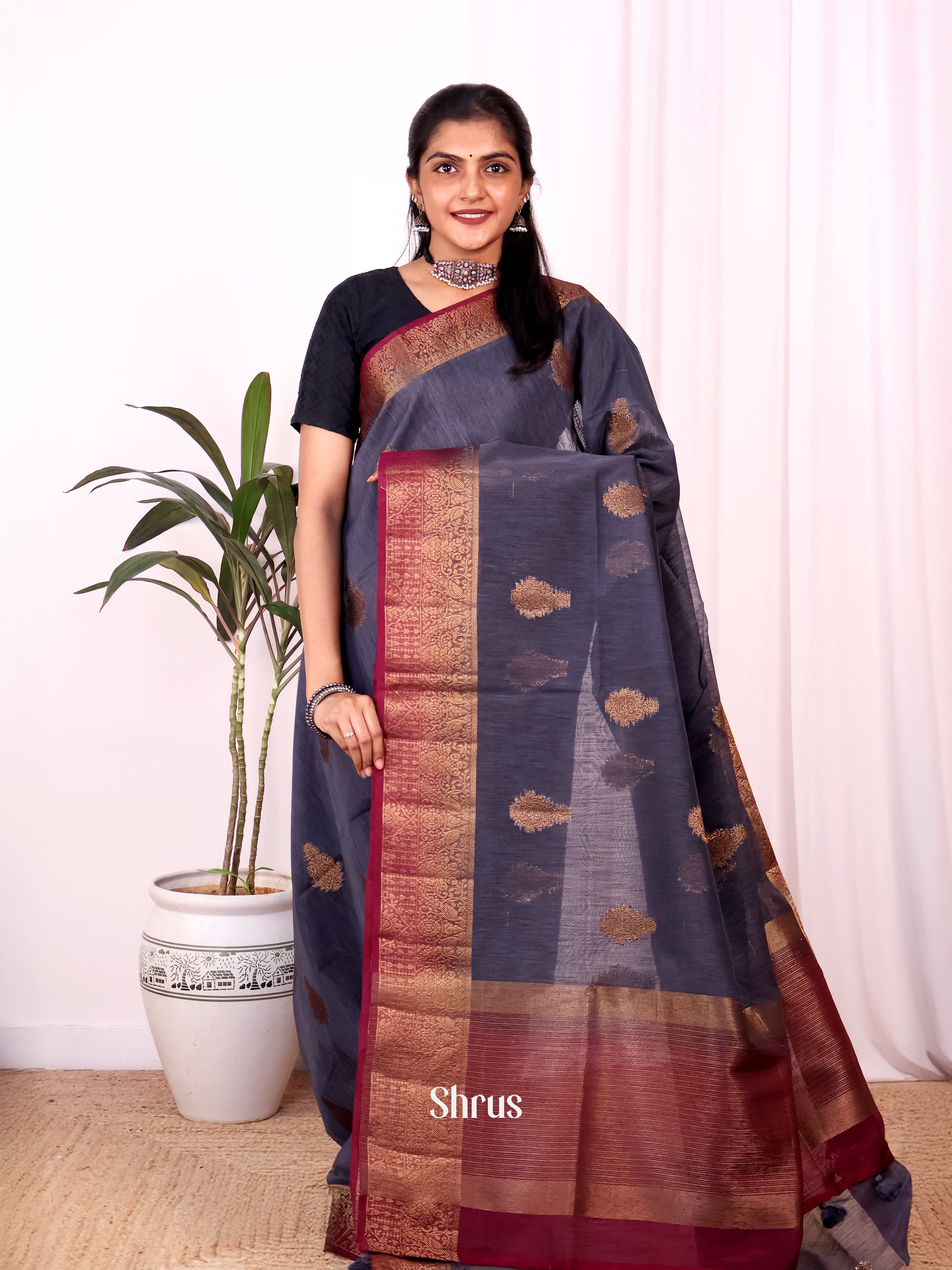 Grey & Maroon - Semi Jute Saree - Shop on Shrus.com