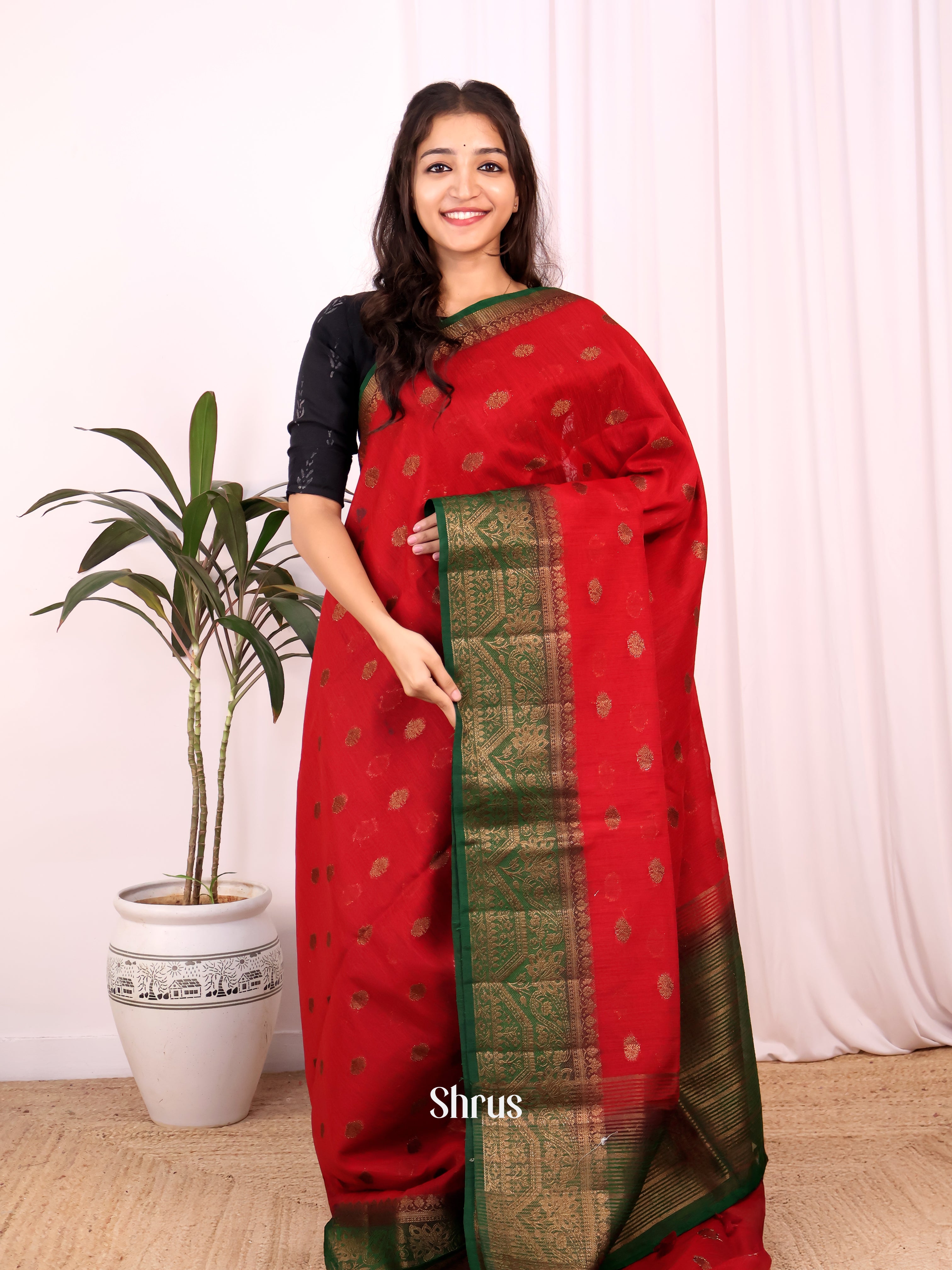 Red & Green - Semi Jute Saree - Shop on Shrus.com