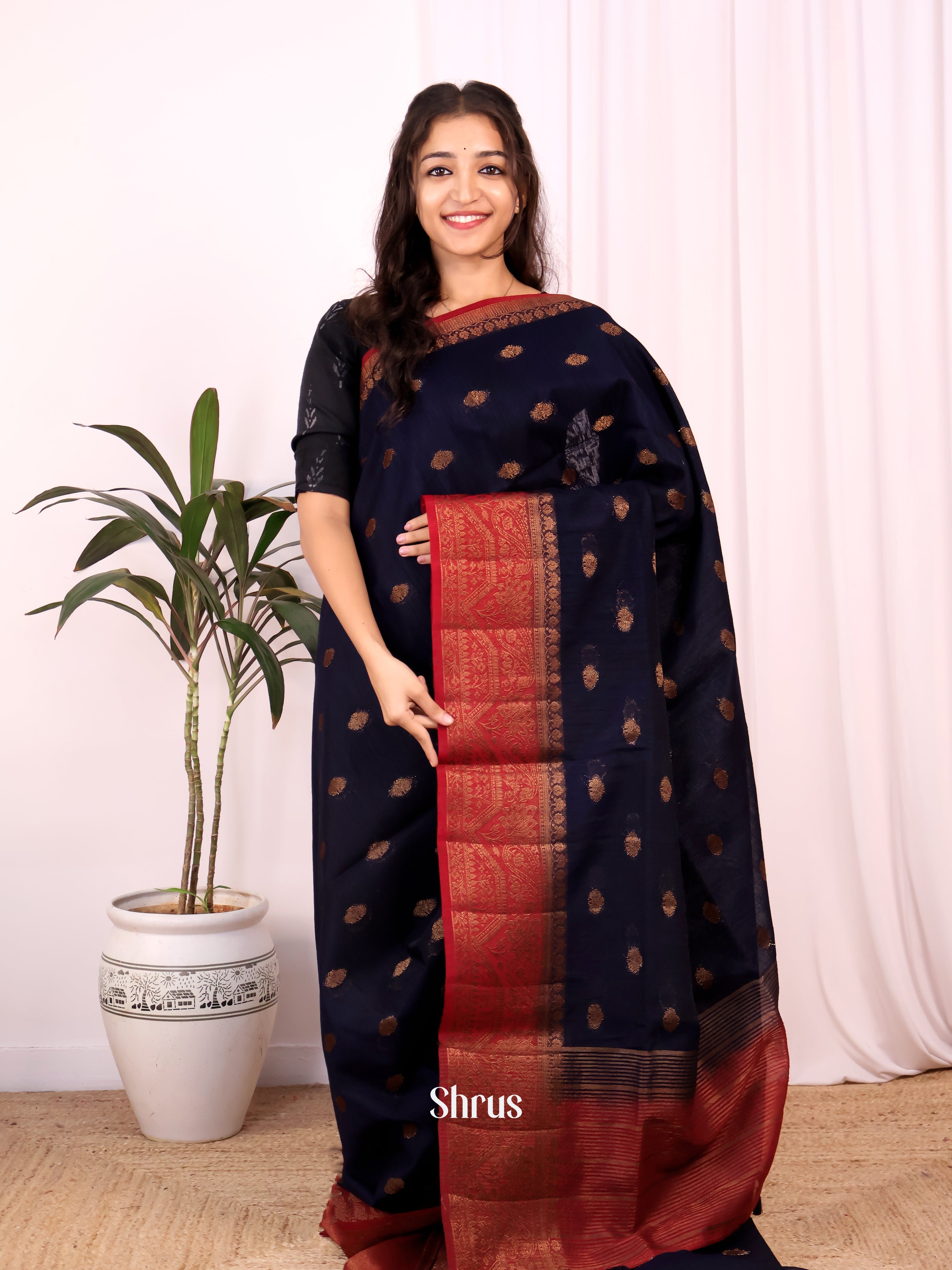 Blue & Red - Semi Jute Saree - Shop on Shrus.com