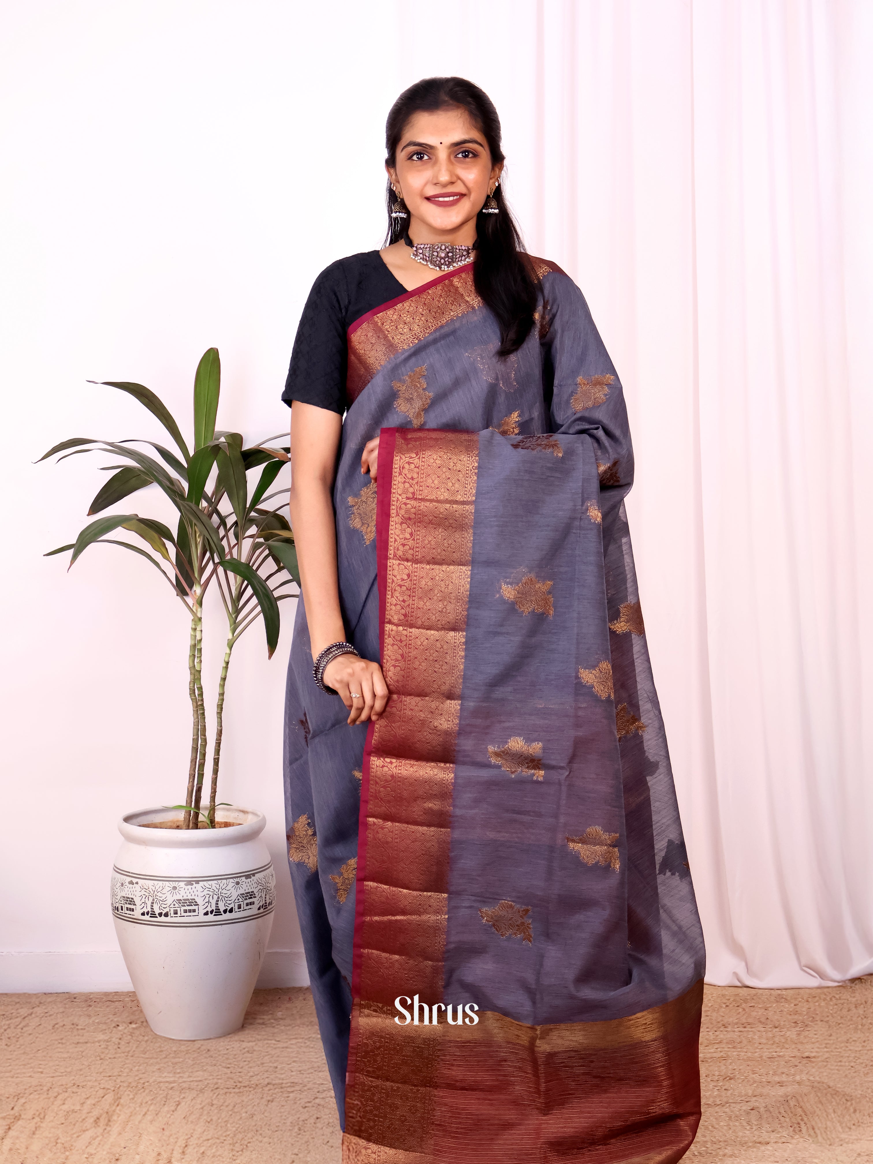 Grey & maroon - Semi Jute Saree - Shop on Shrus.com
